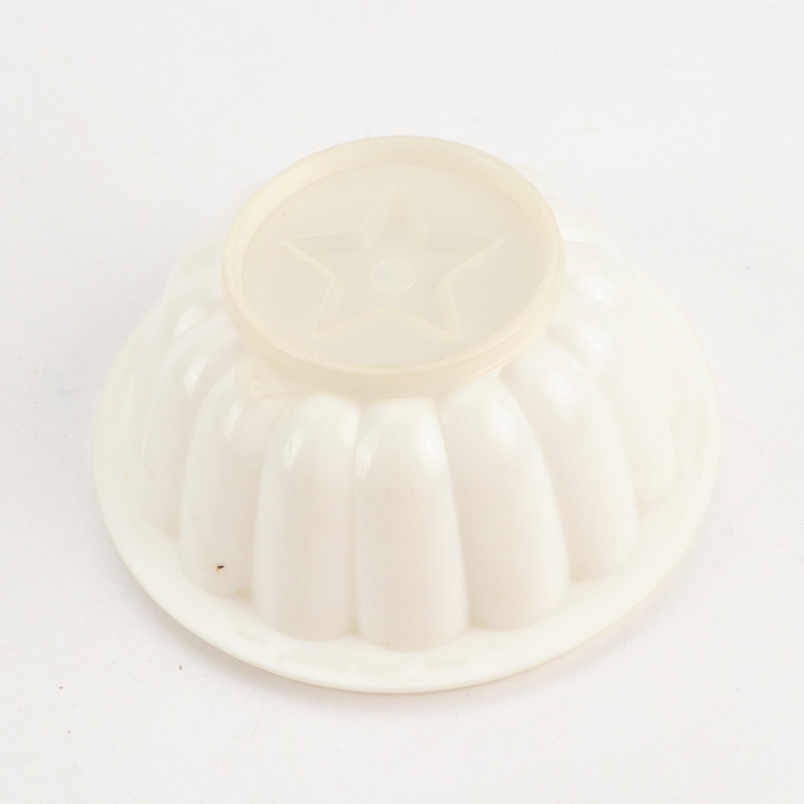 Joseph Joseph with Other Cooking Utensils and Cookware