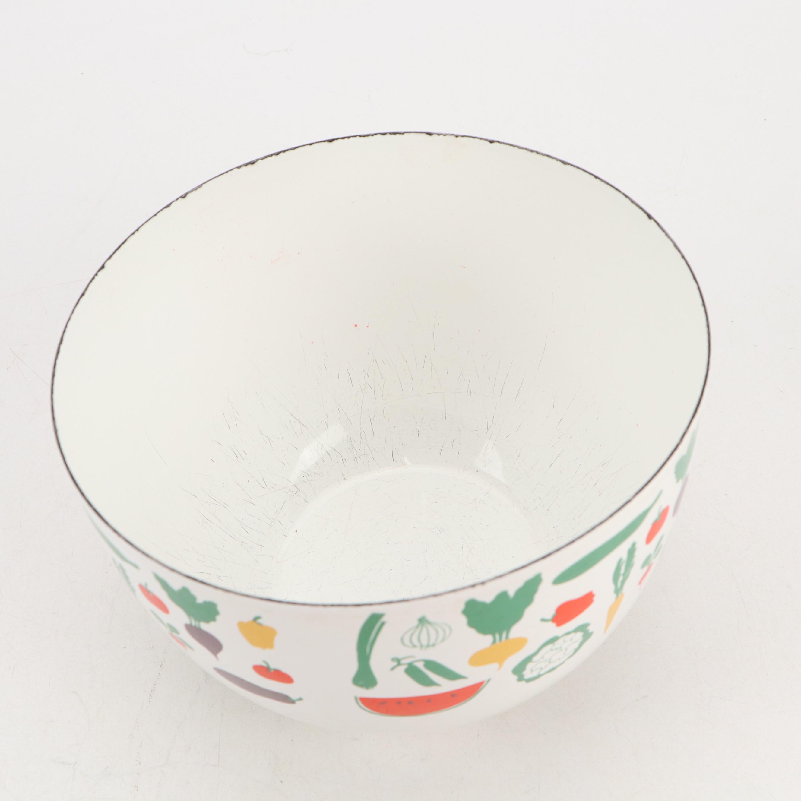 Joseph Joseph with Other Cooking Utensils and Cookware