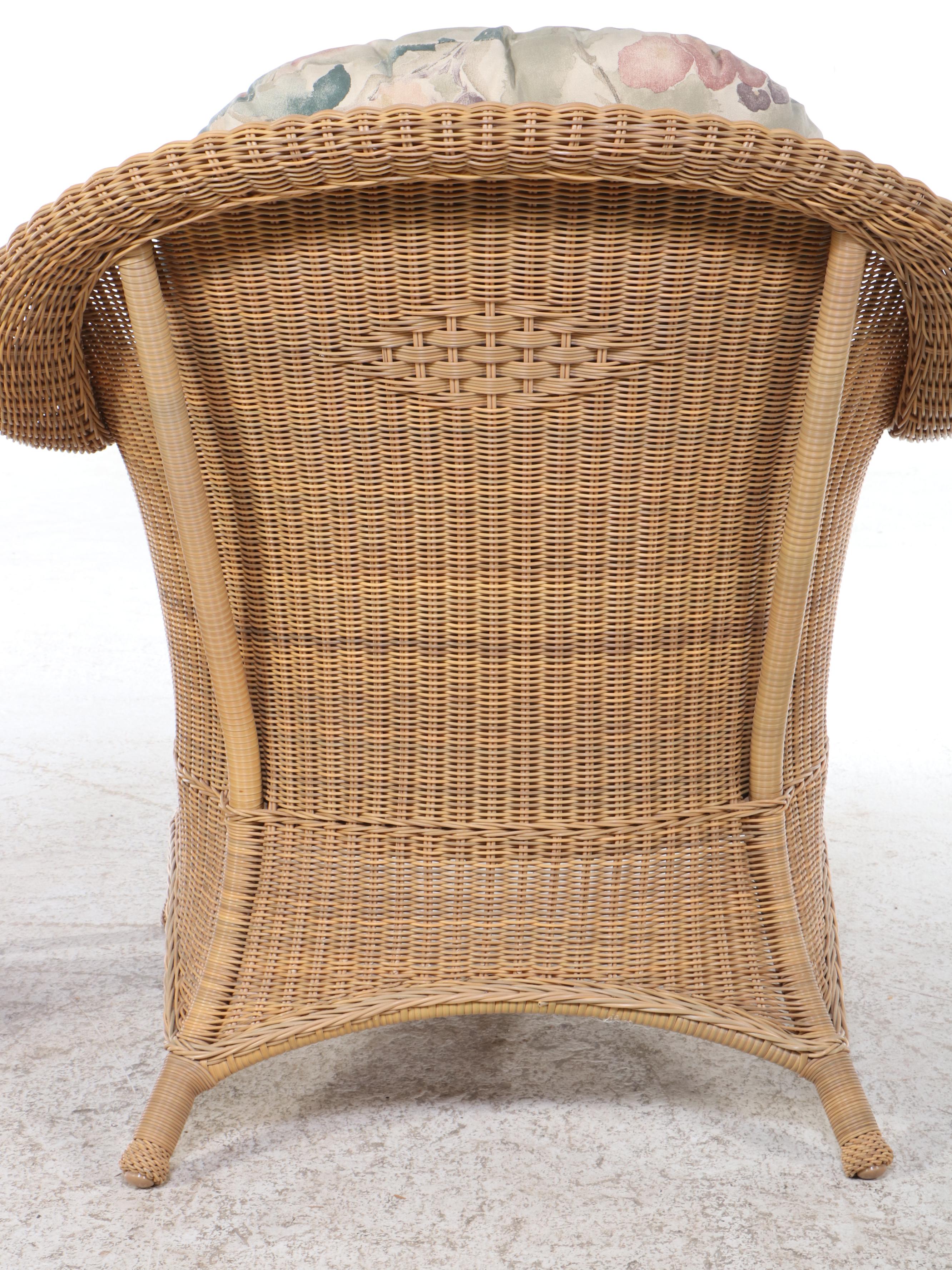 Pair of Resin Wicker Patio Lounge Chairs