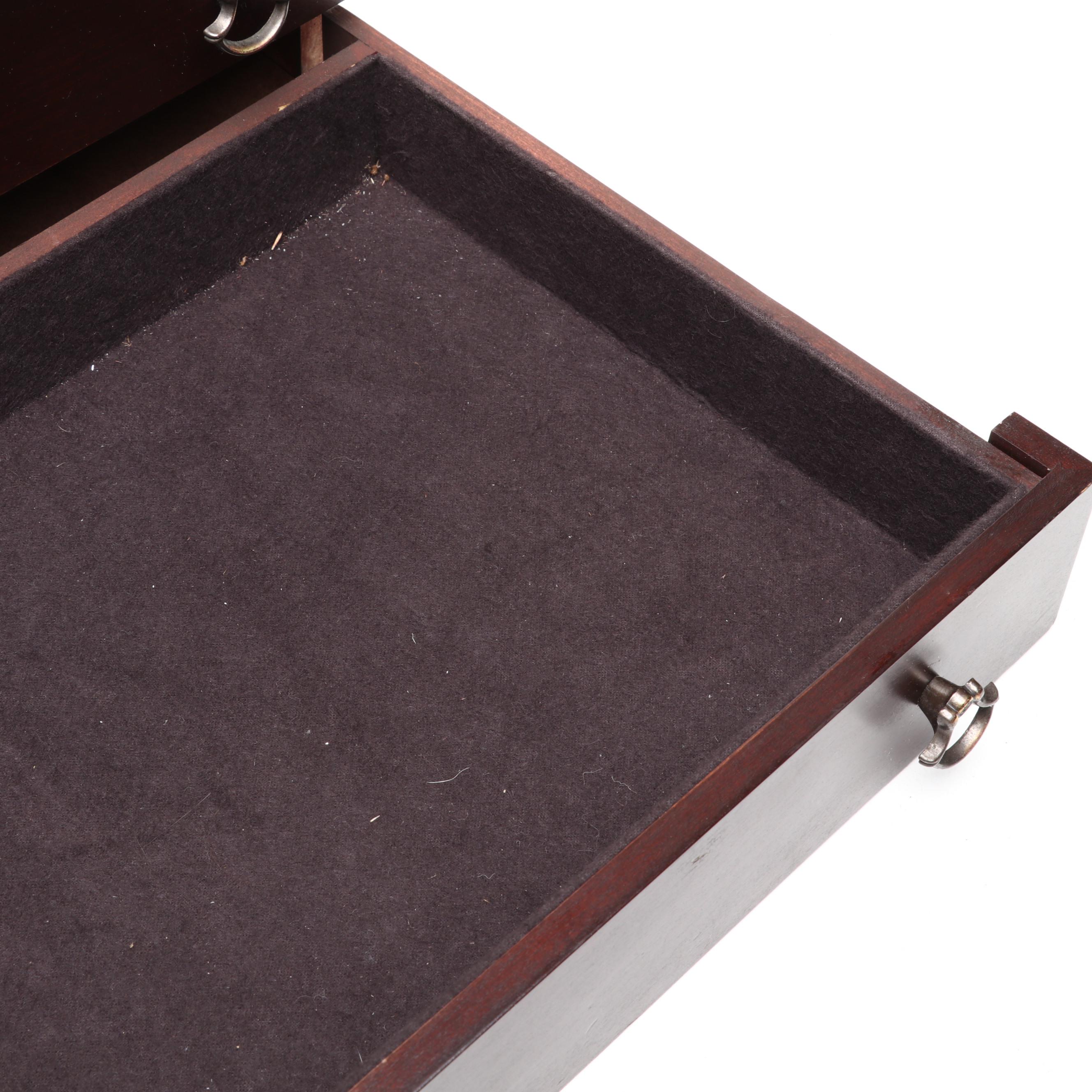 Reed & Barton Tarnish Resistant Hardwood Silverware Chest