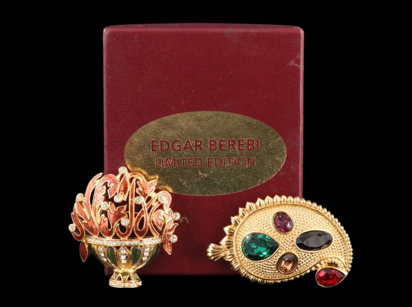 Vintage Fashion & Jewelry