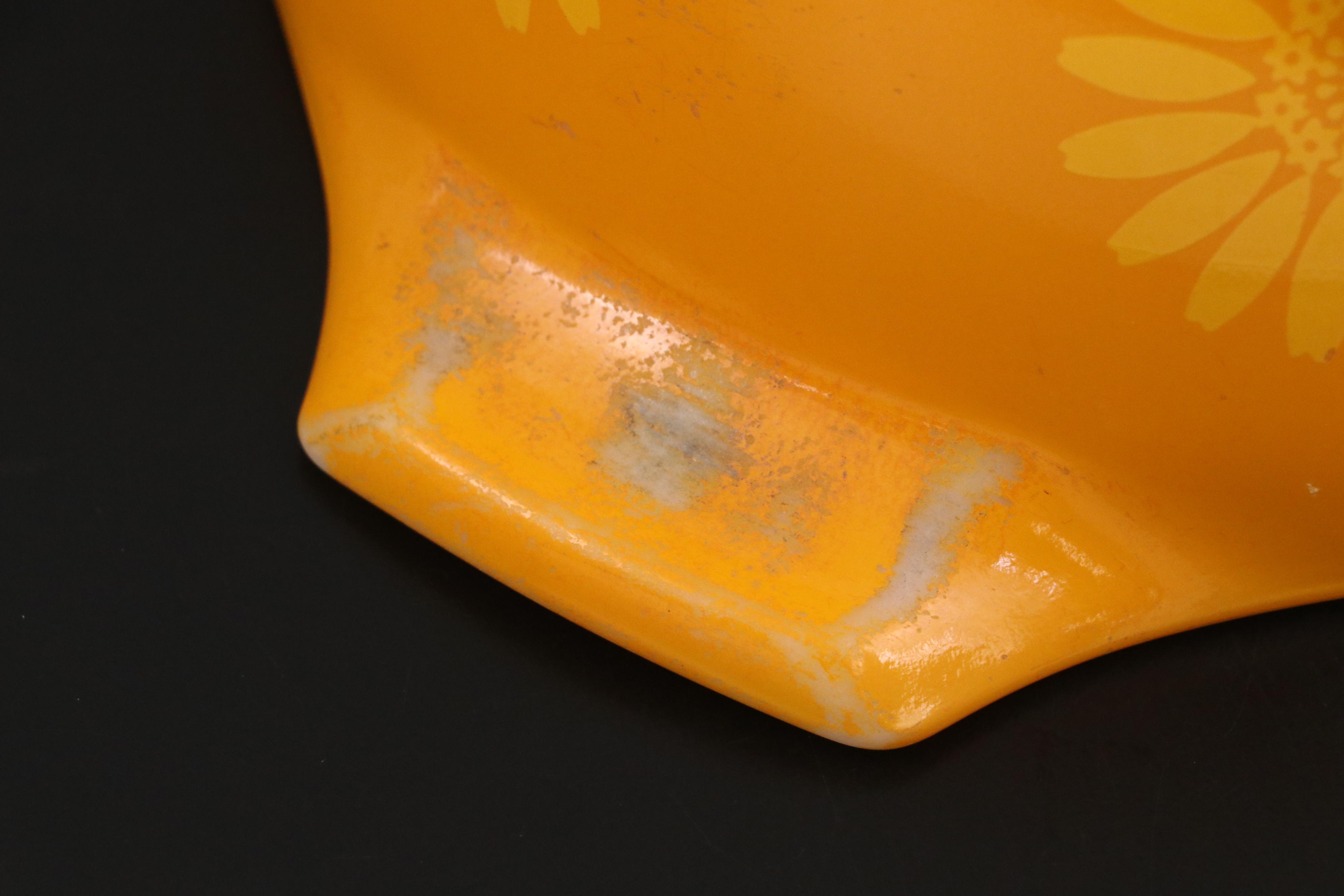 Pyrex "Daisy" and "Town & Country" Glass Cinderella Bowls, Mid-20th Century