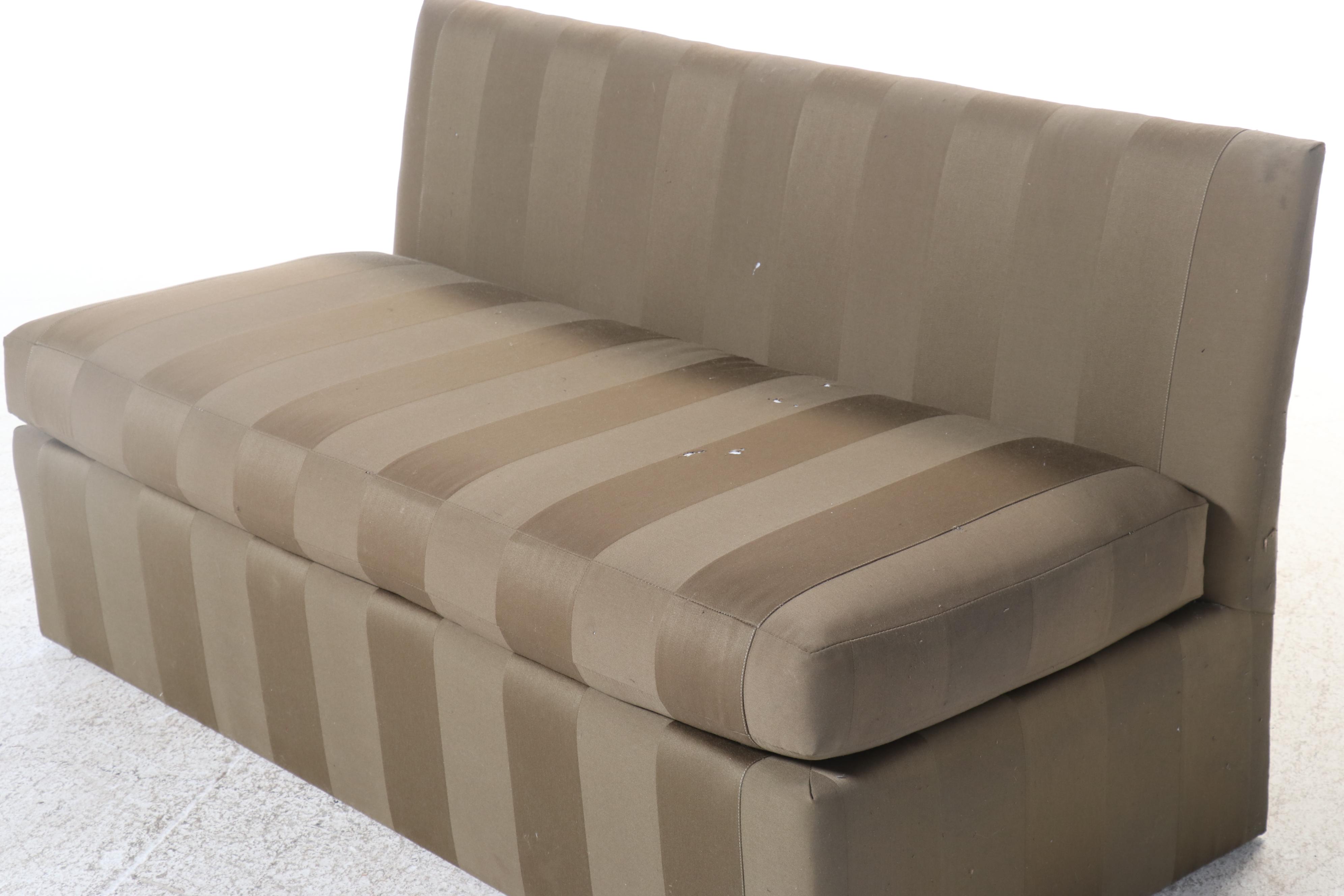 Ashley Manor Inc. Striped Upholstered Bench