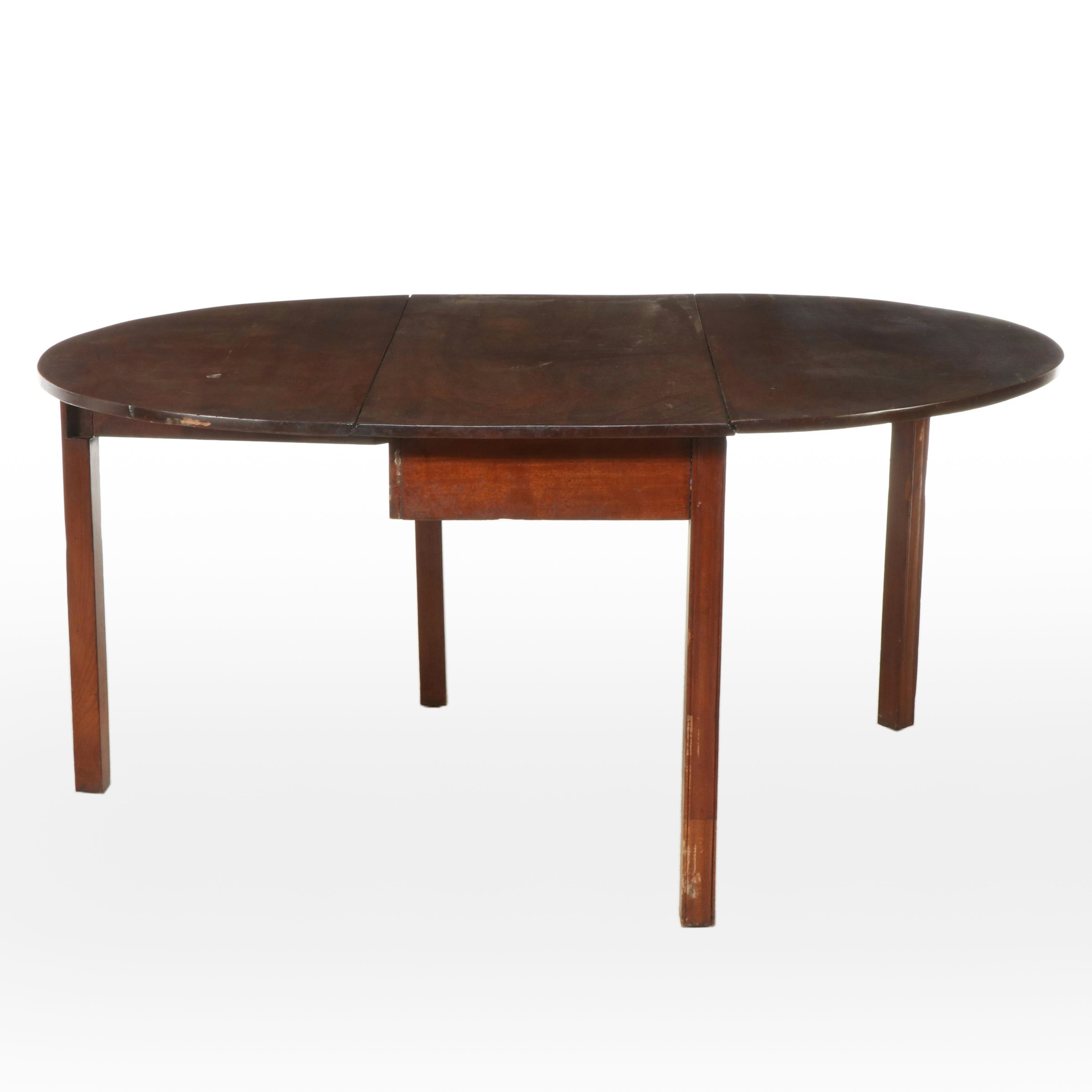 American Chippendale Mahogany Drop-Leaf Dining Table, Late 18th Century