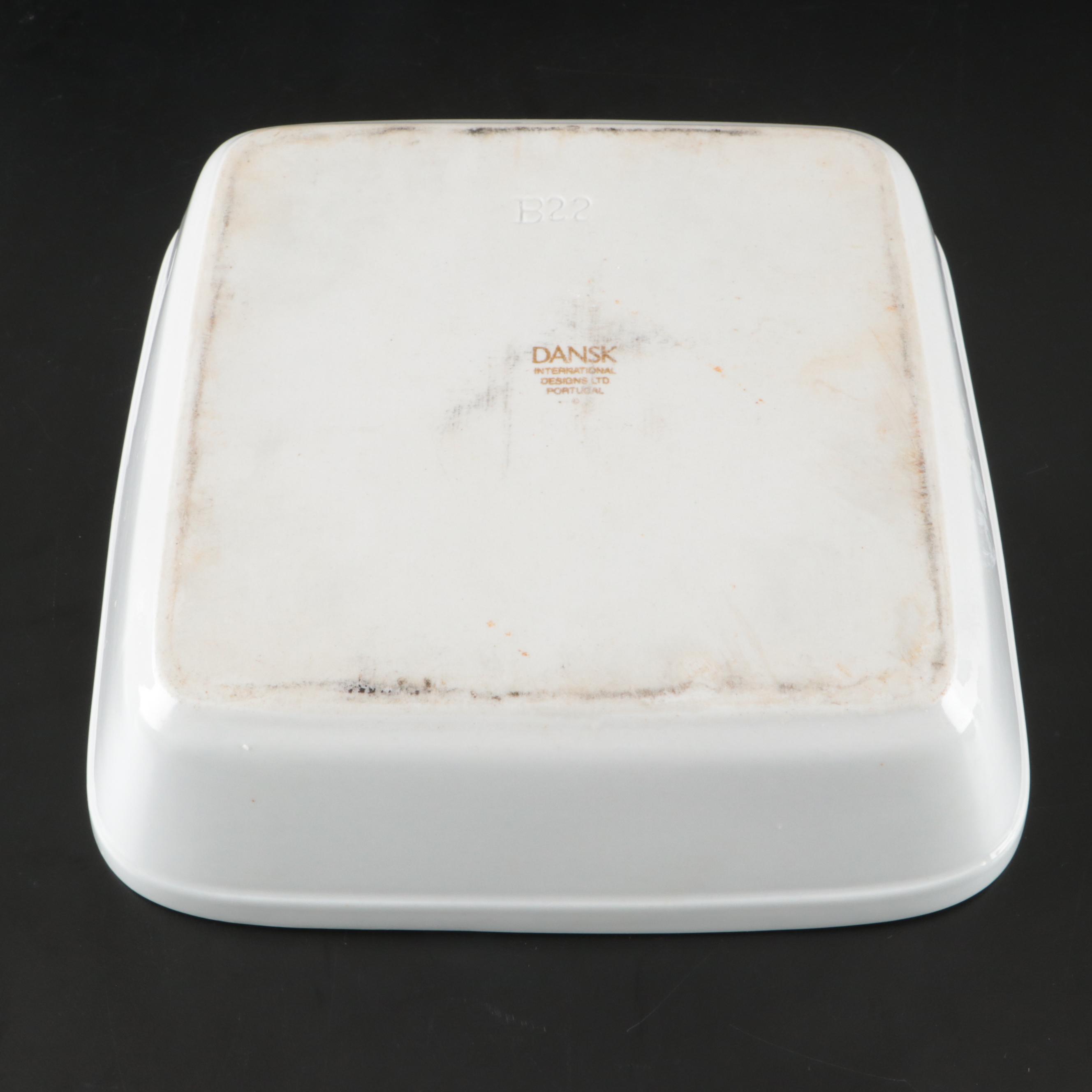 Victoria & Beale "Williamsburg" Mugs with Vista Alegre and Other Tableware