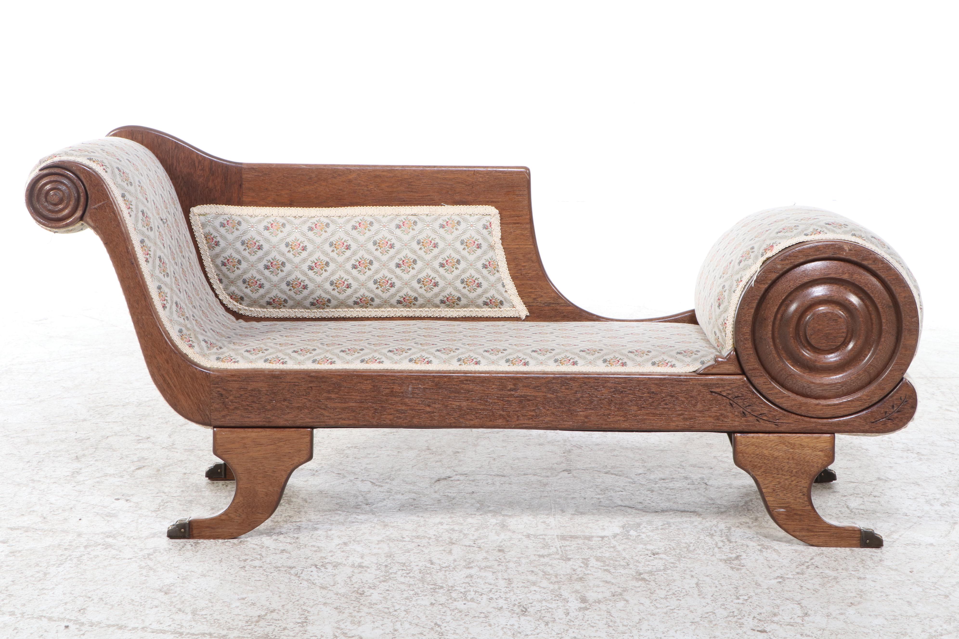 French Empire Style Carved Oak Recamier, 20th Century