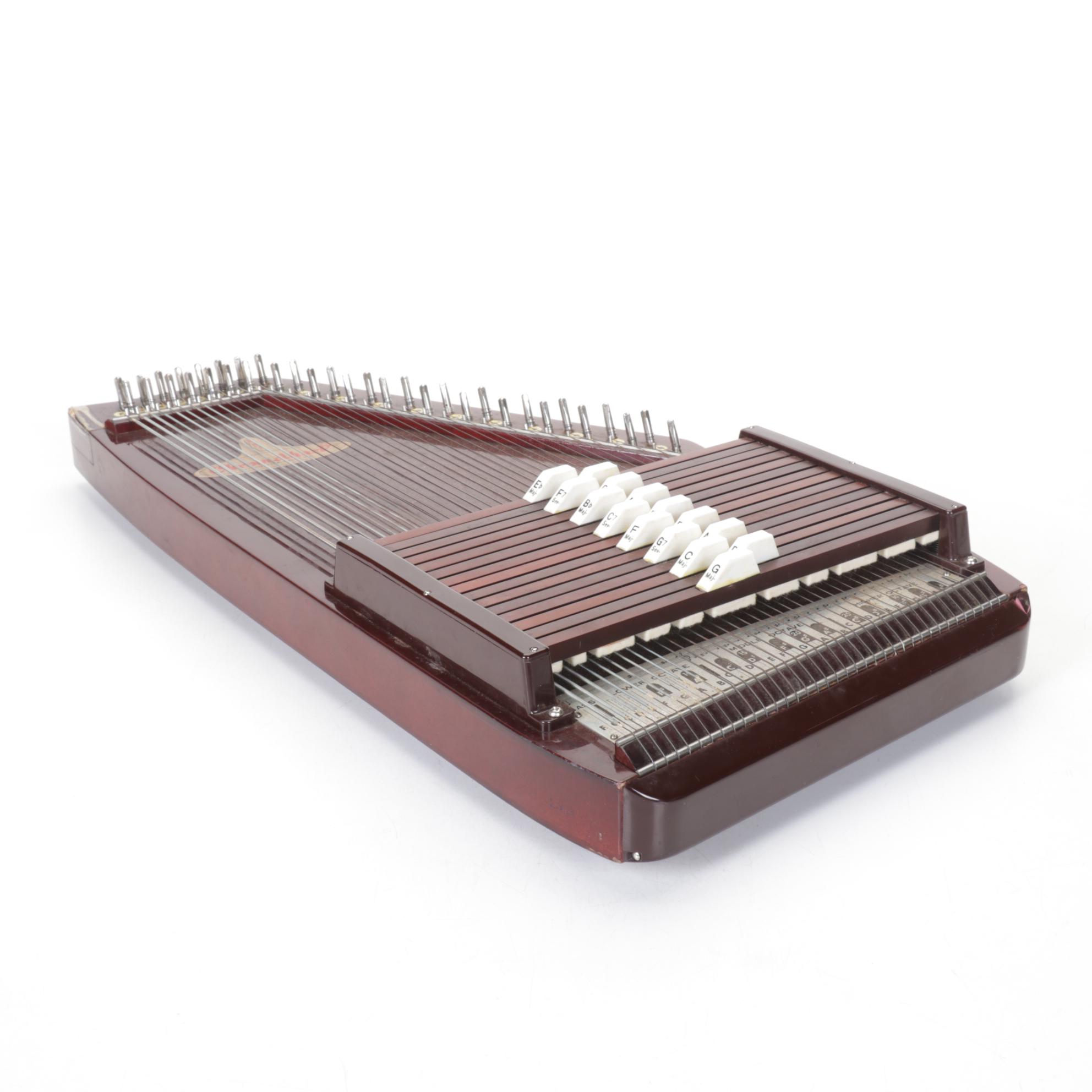 Rhythm Band Inc. "ChromAharP" Fifteen Chord Autoharp with Case