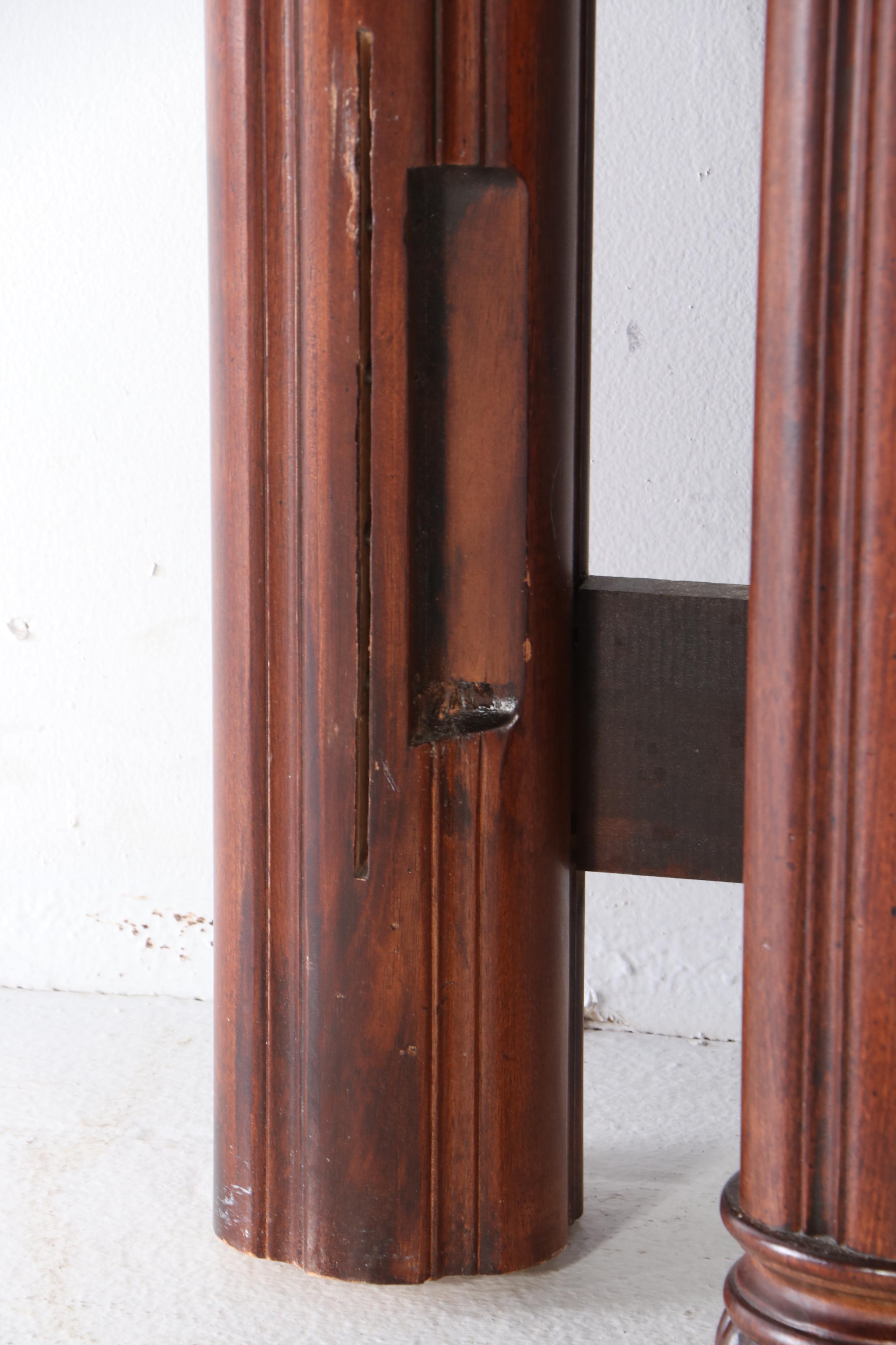 Thomasville Mahogany King Size Bed Frame and Two Bedside Chests