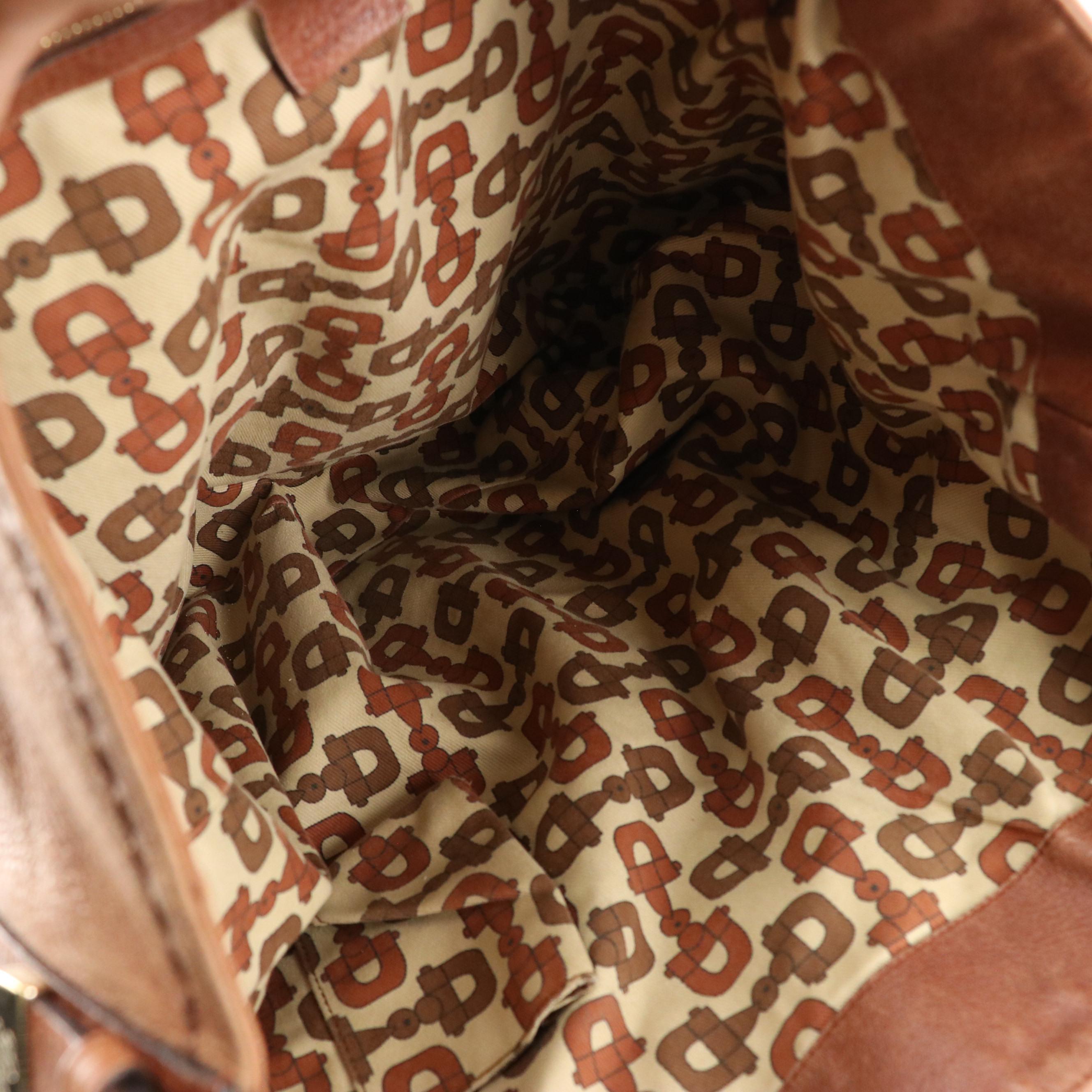 Gucci Signoria Large Hobo Bag in Brown Leather with Guccissima Trim