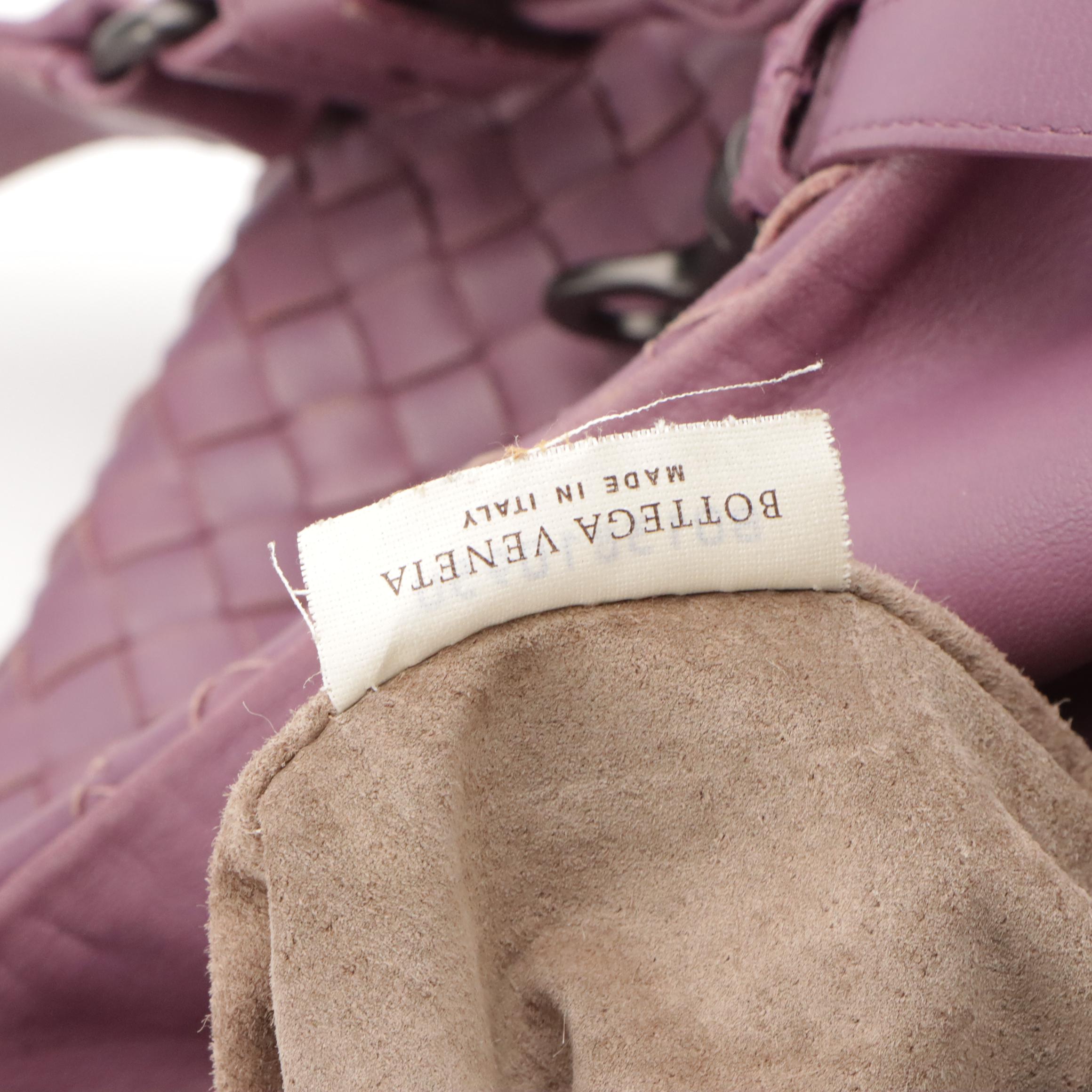 Bottega Veneta Lilac Intrecciato Leather Hobo Shoulder Bag