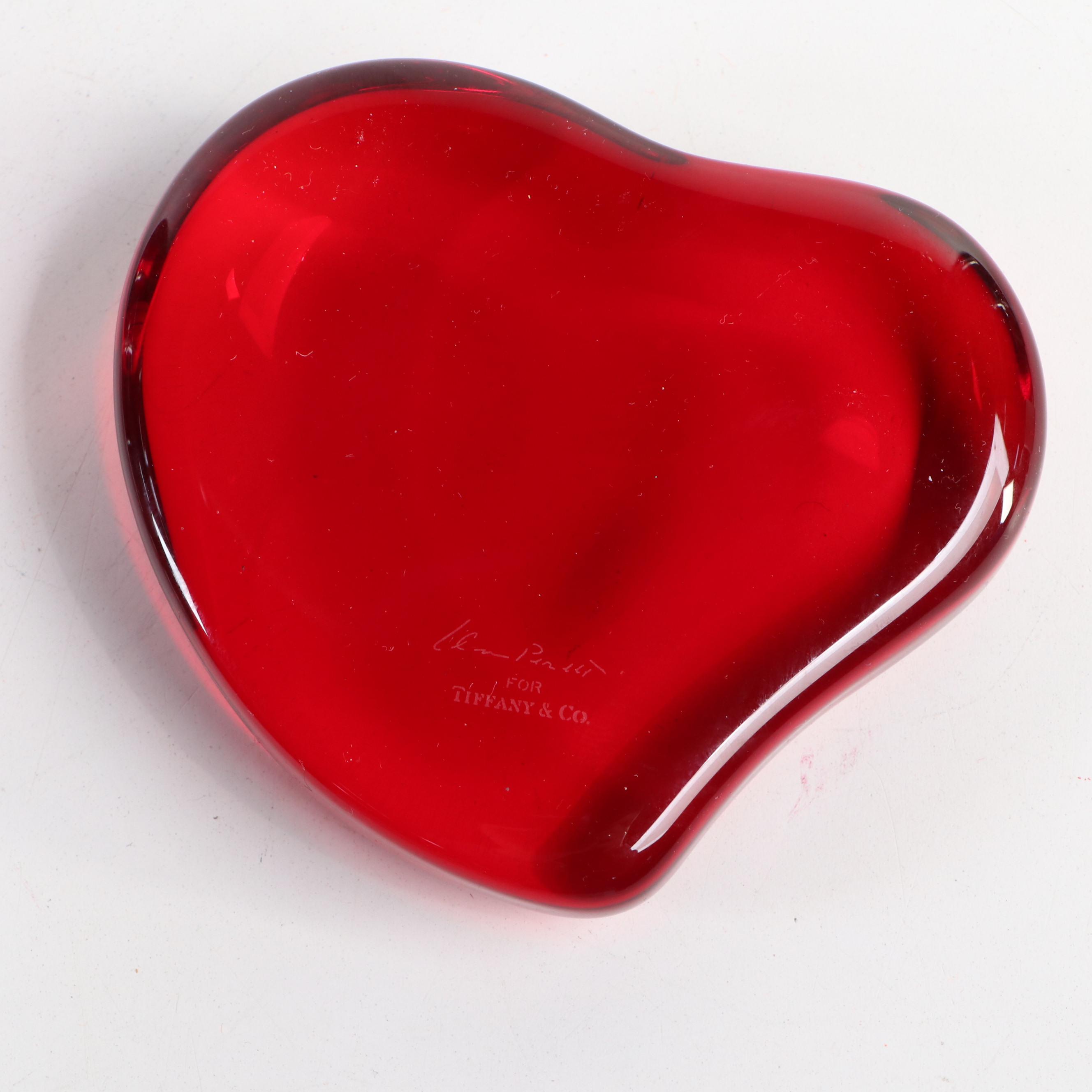 Elsa Peretti for Tiffany & Co. Heart Paperweight in Red Crystal Glass with Box
