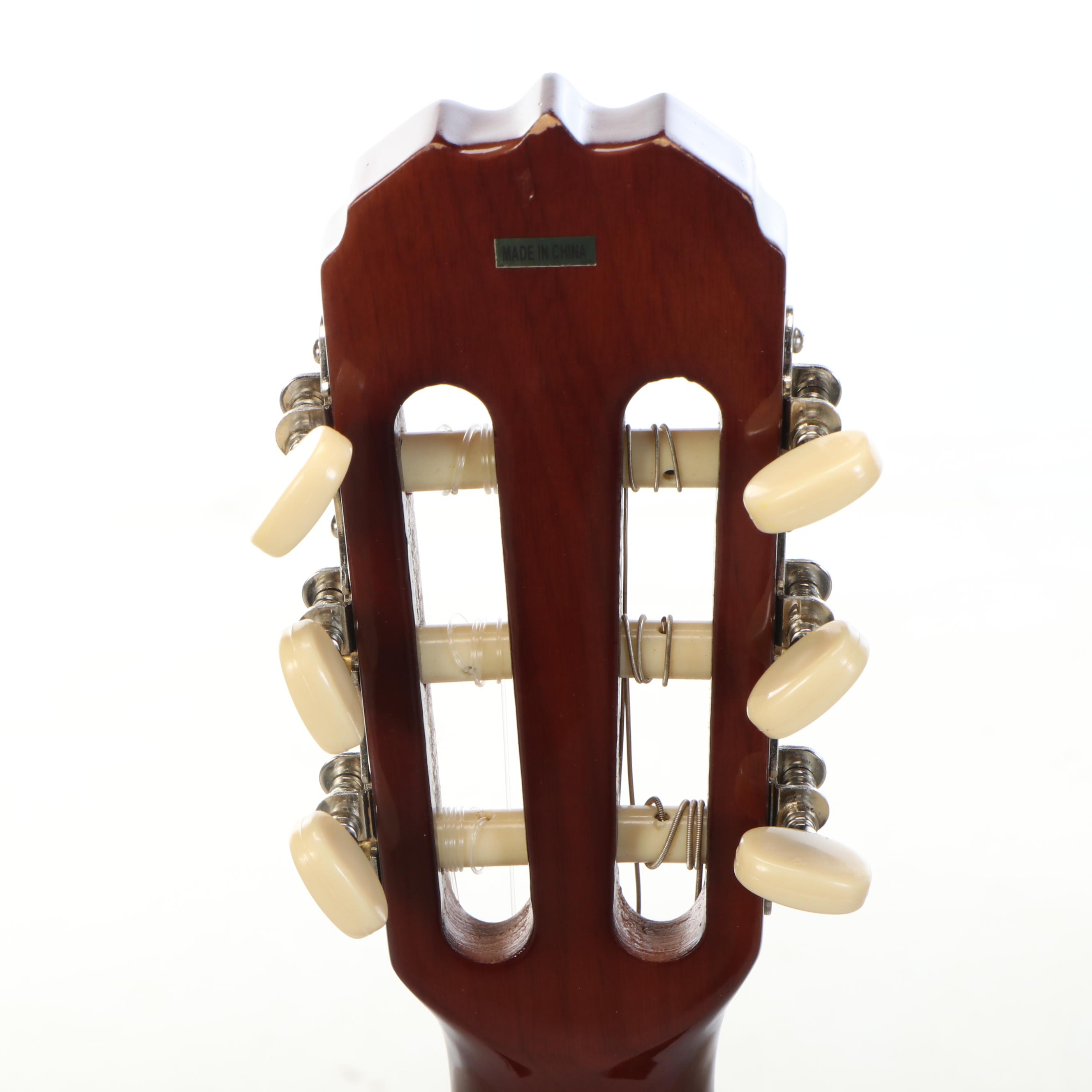 Hohner Spruce Tip Classical Acoustic Guitar