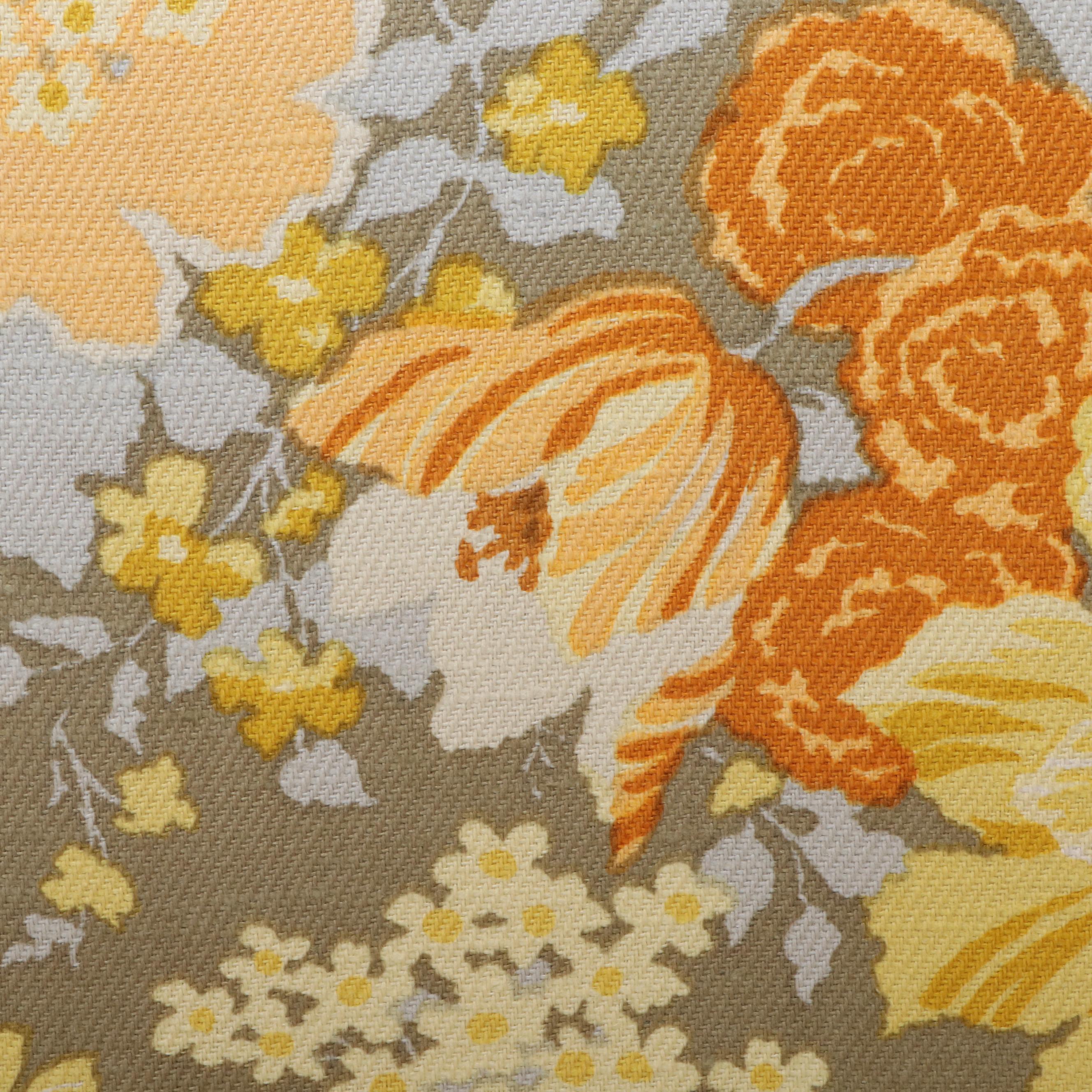 Heritage Mid Century Modern Style Upholstered Sofa, Mid to Late 20th Century