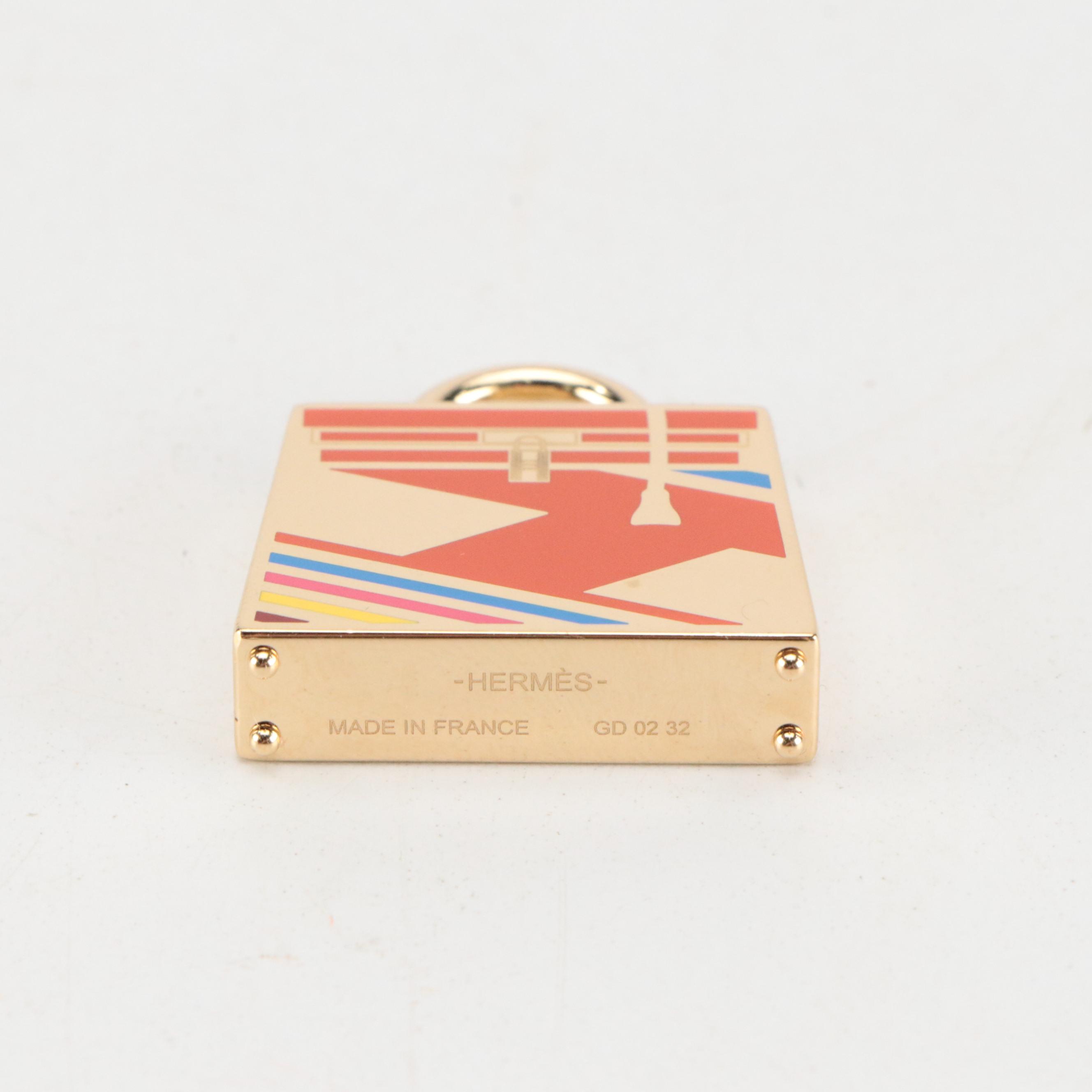 Hermès Curiosite Kelly Laque H Vibration Charm/Pendant