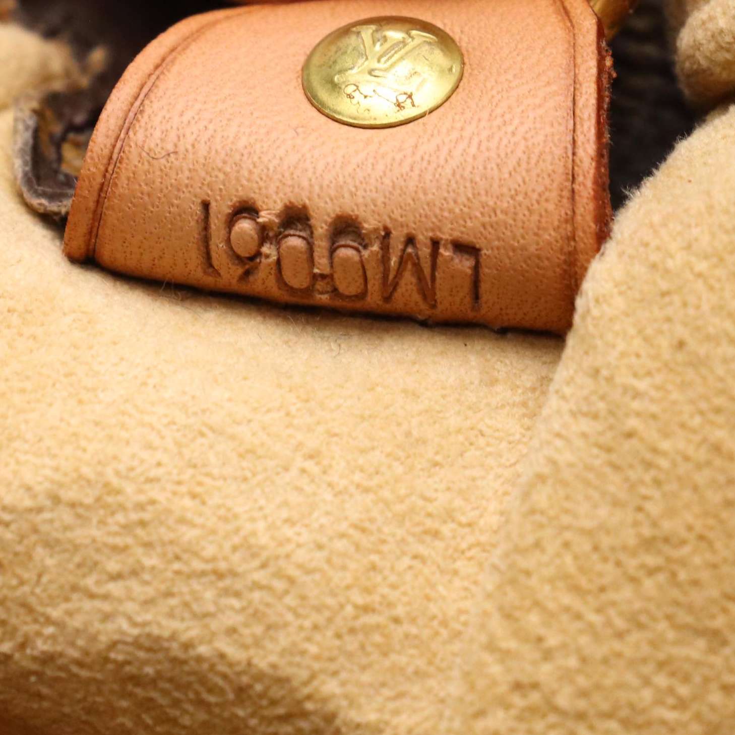 Louis Vuitton Looping GM Shoulder Bag in Monogram Canvas