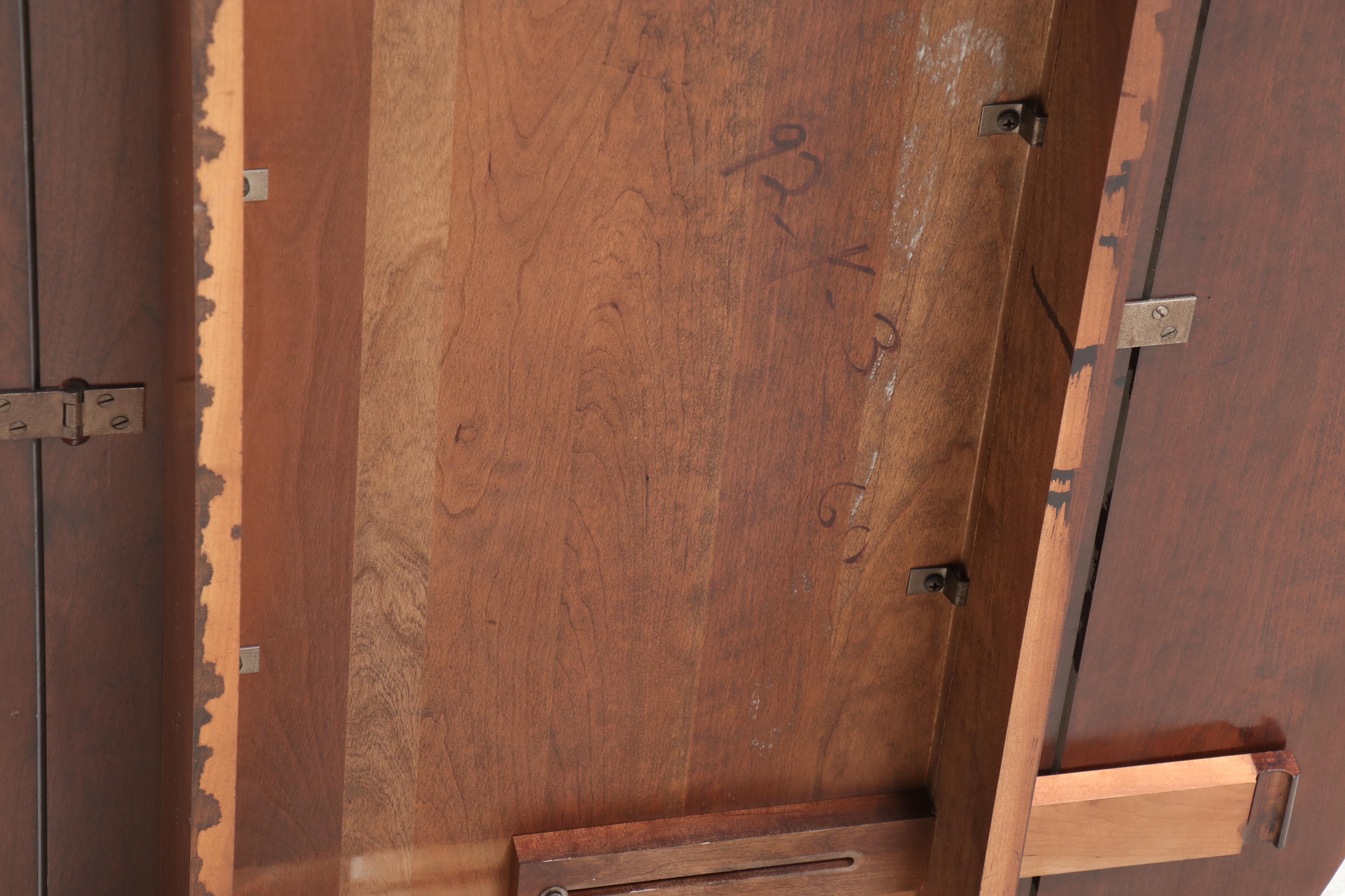 Queen Anne Style Cherrywood Drop-Leaf Coffee Table, Late 20th Century