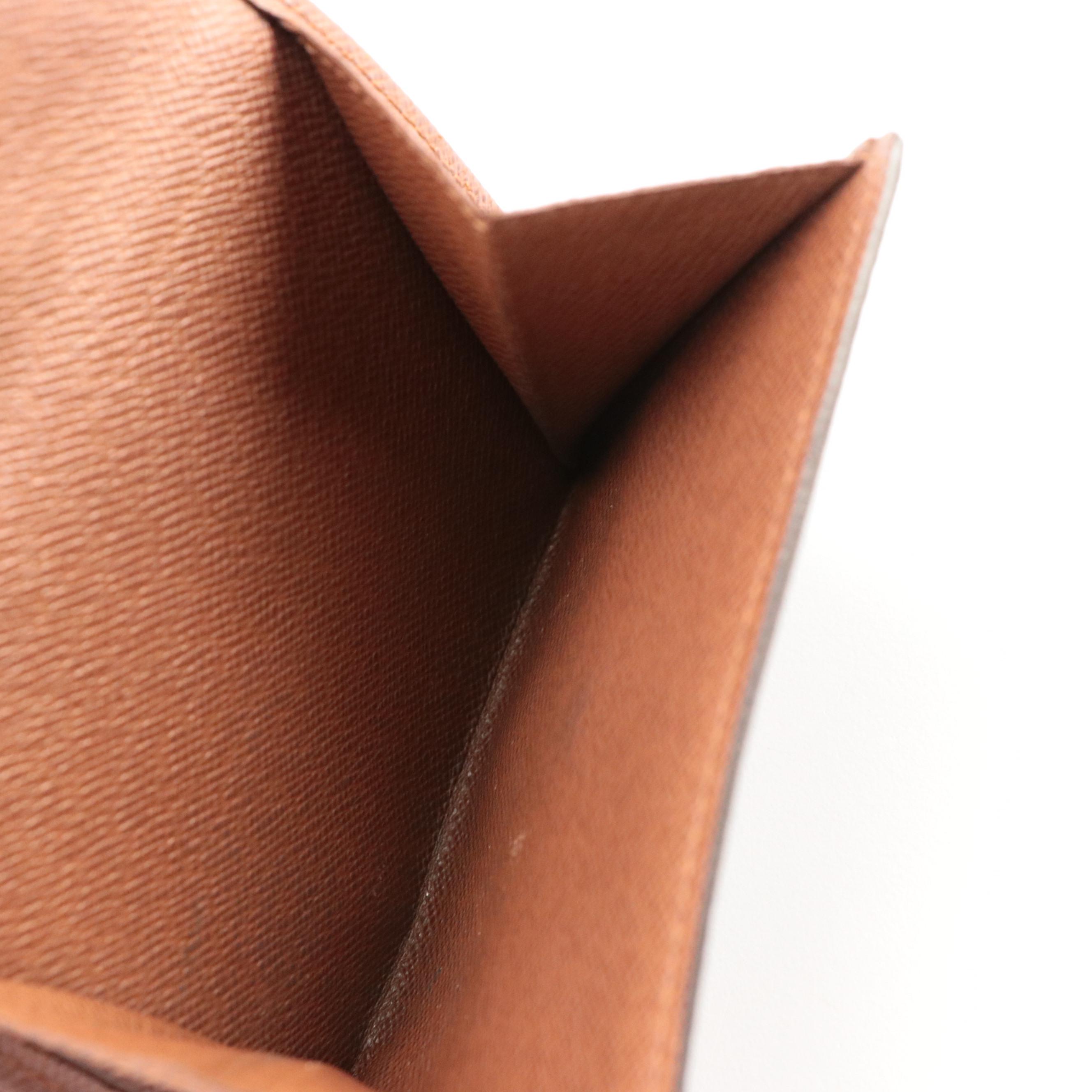 Louis Vuitton Elise Compact Wallet in Monogram Canvas and Leather