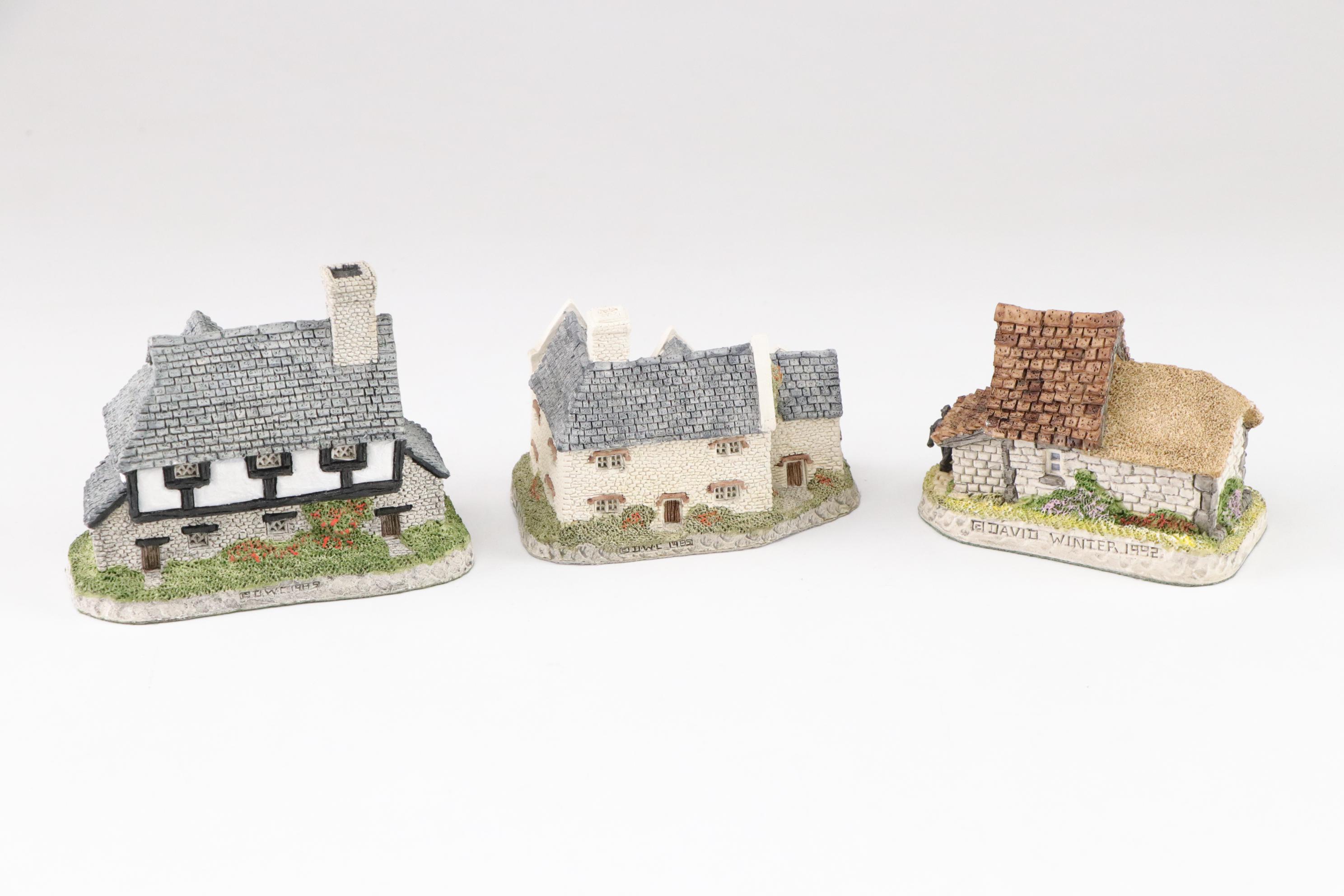 Lilliput Lane "Eilean Donan Castle" & "Little Shambles" in Miniature Village Set