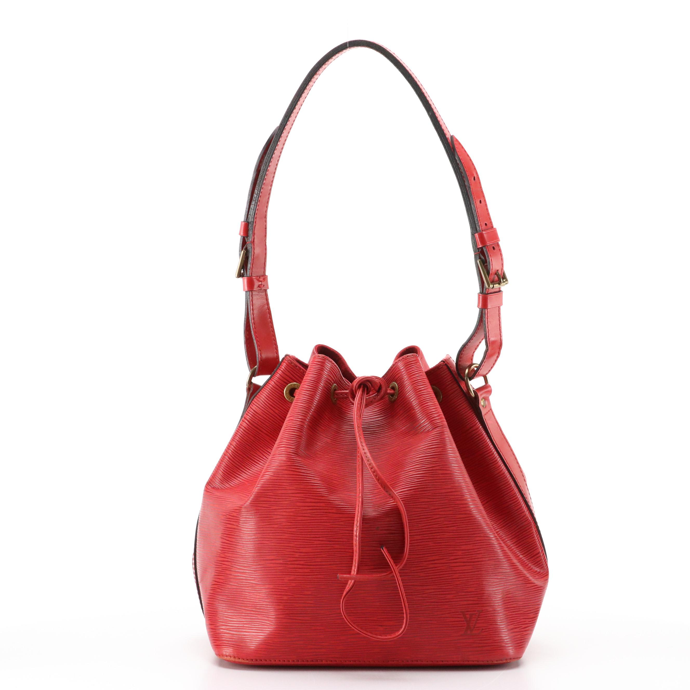 Louis Vuitton Noé Drawstring Bucket Bag in Red Epi Leather