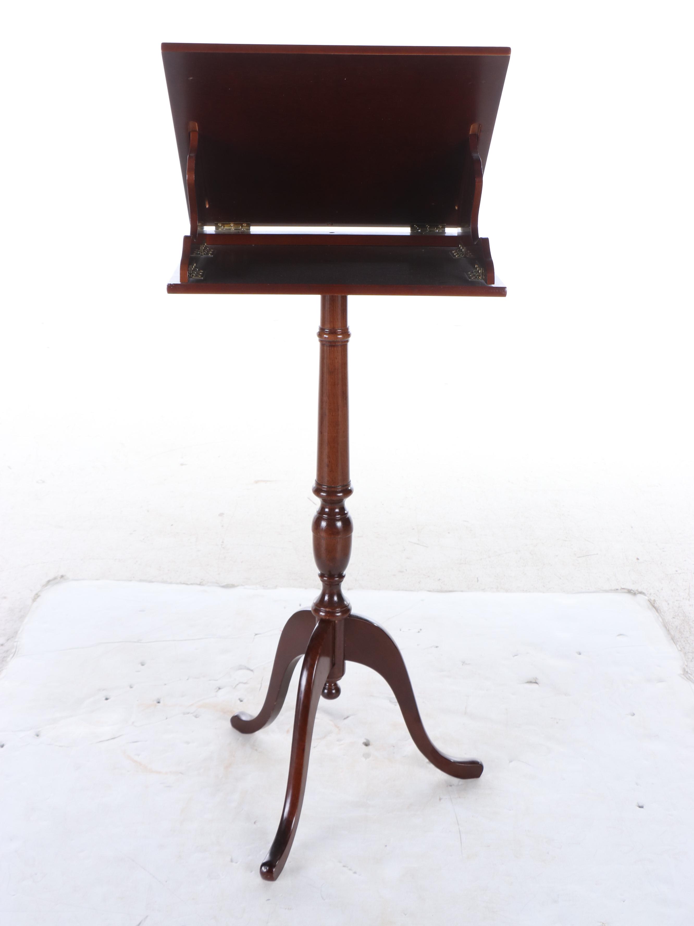 The Bombay Company Queen Anne Style Wooden Book Stand with Book