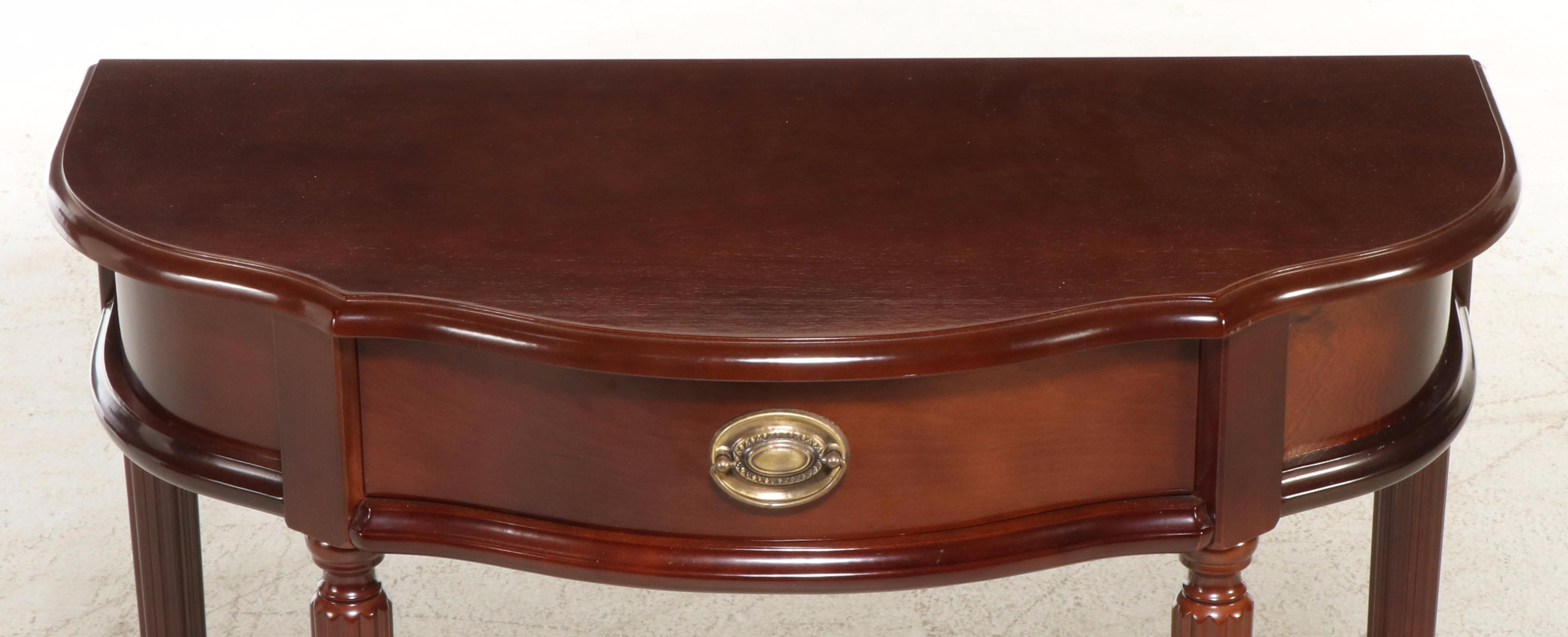 The Bombay Company Federal Style Mahogany-Stained Console Table