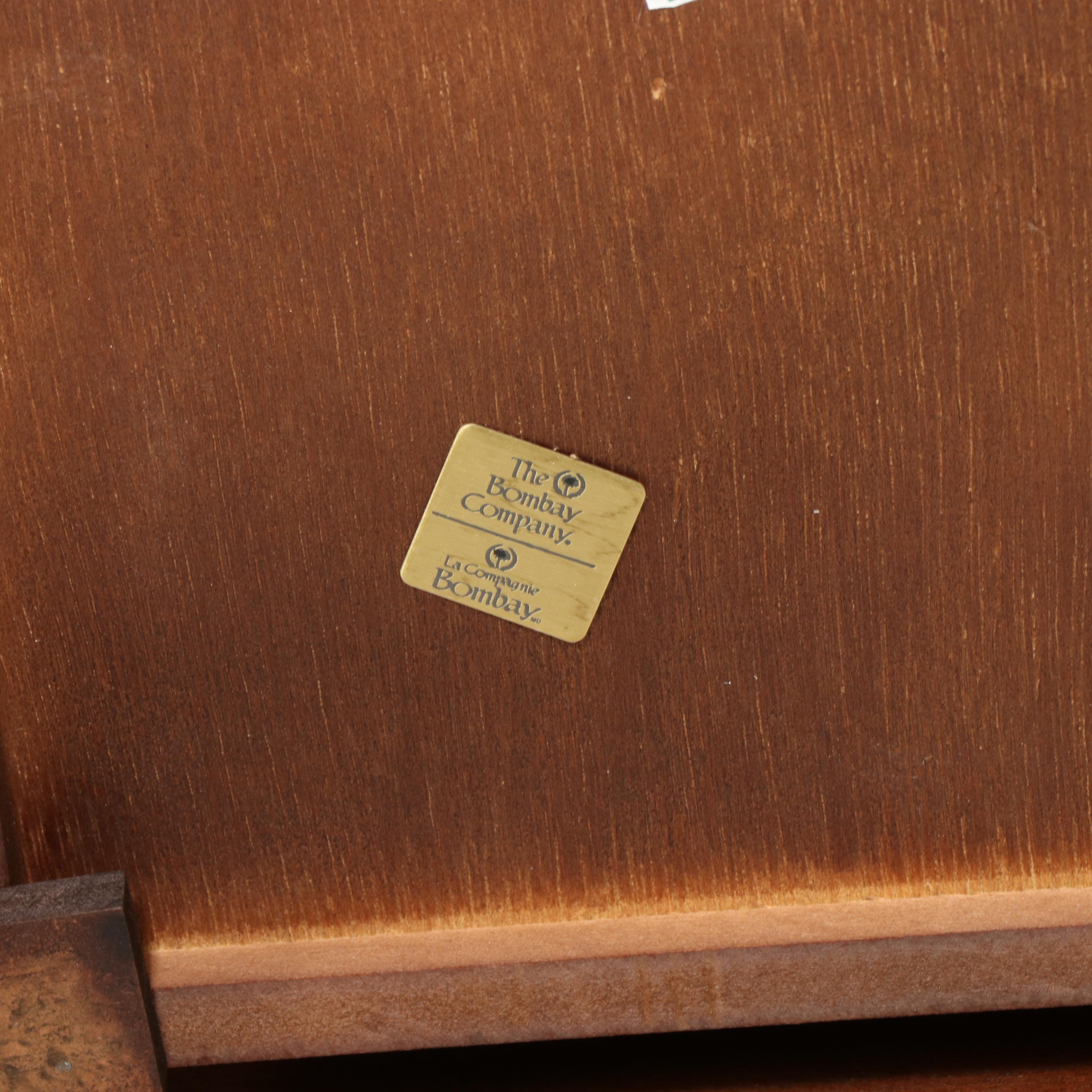 The Bombay Company Federal Style Mahogany-Stained Console Table
