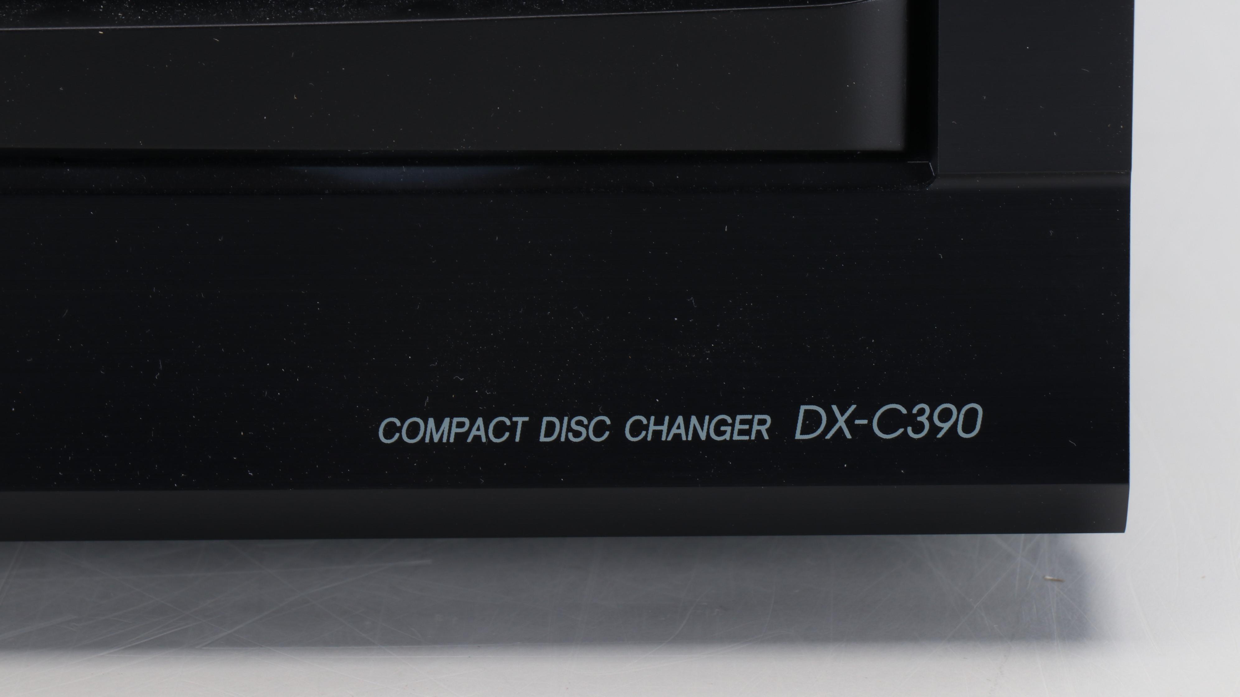 Onkyo CD Changer with Remote and Audio Cables, Model DX-C390