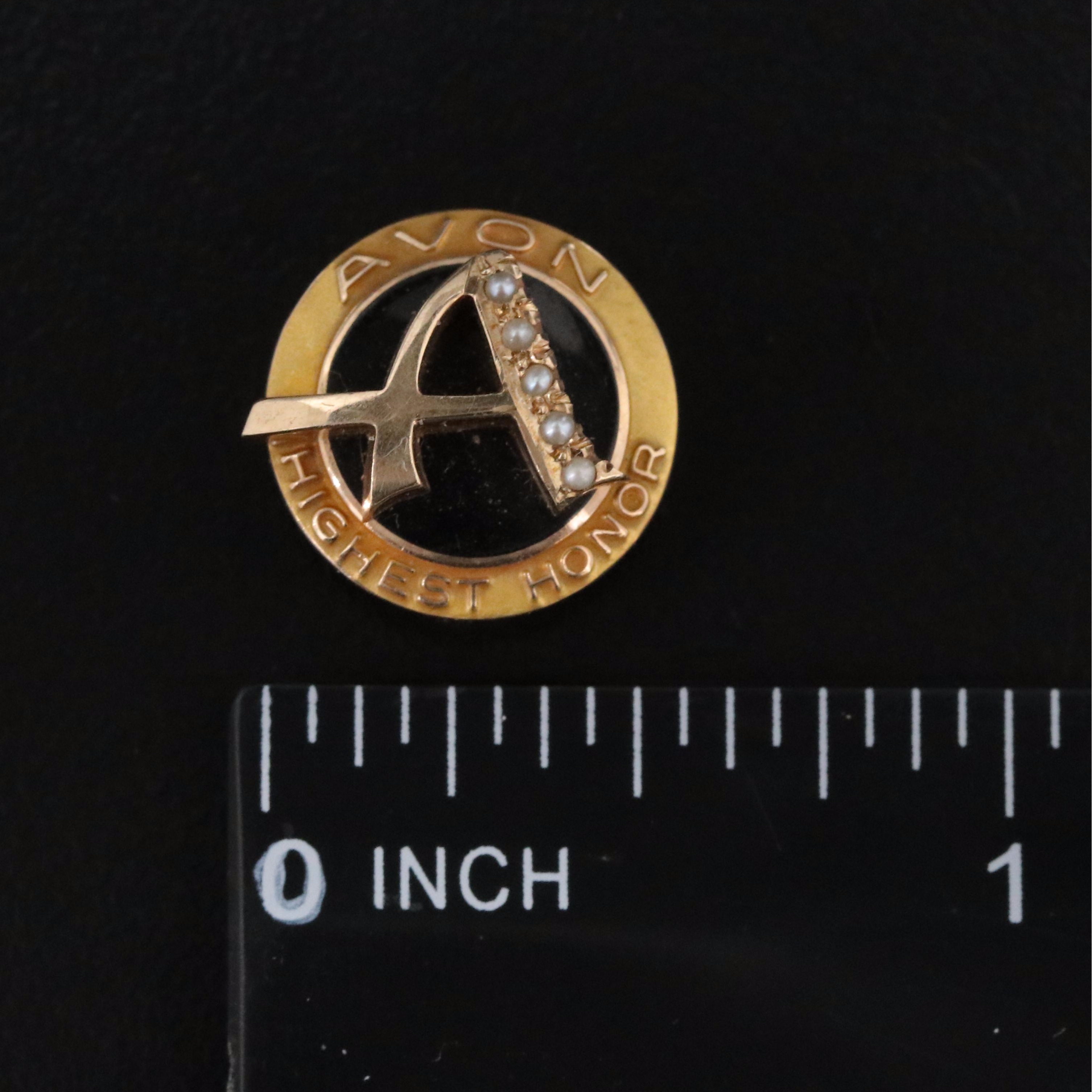 Vintage Avon 10K Black Onyx and Pearl Award Pin