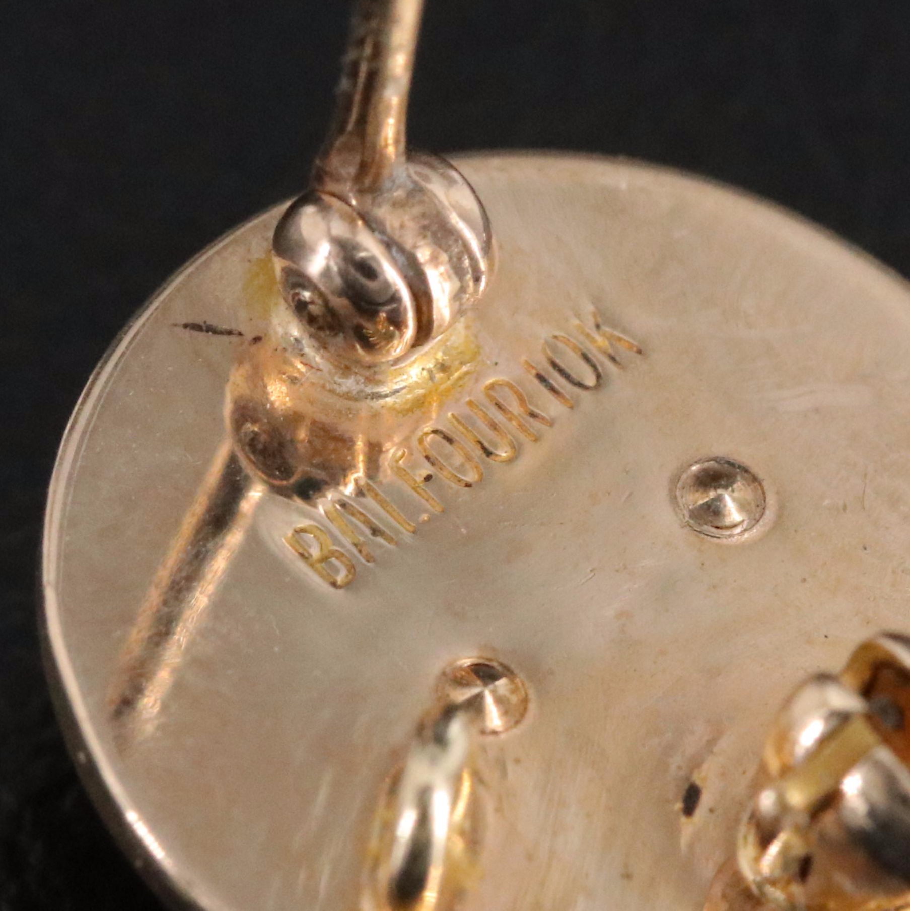 Vintage Avon 10K Black Onyx and Pearl Award Pin