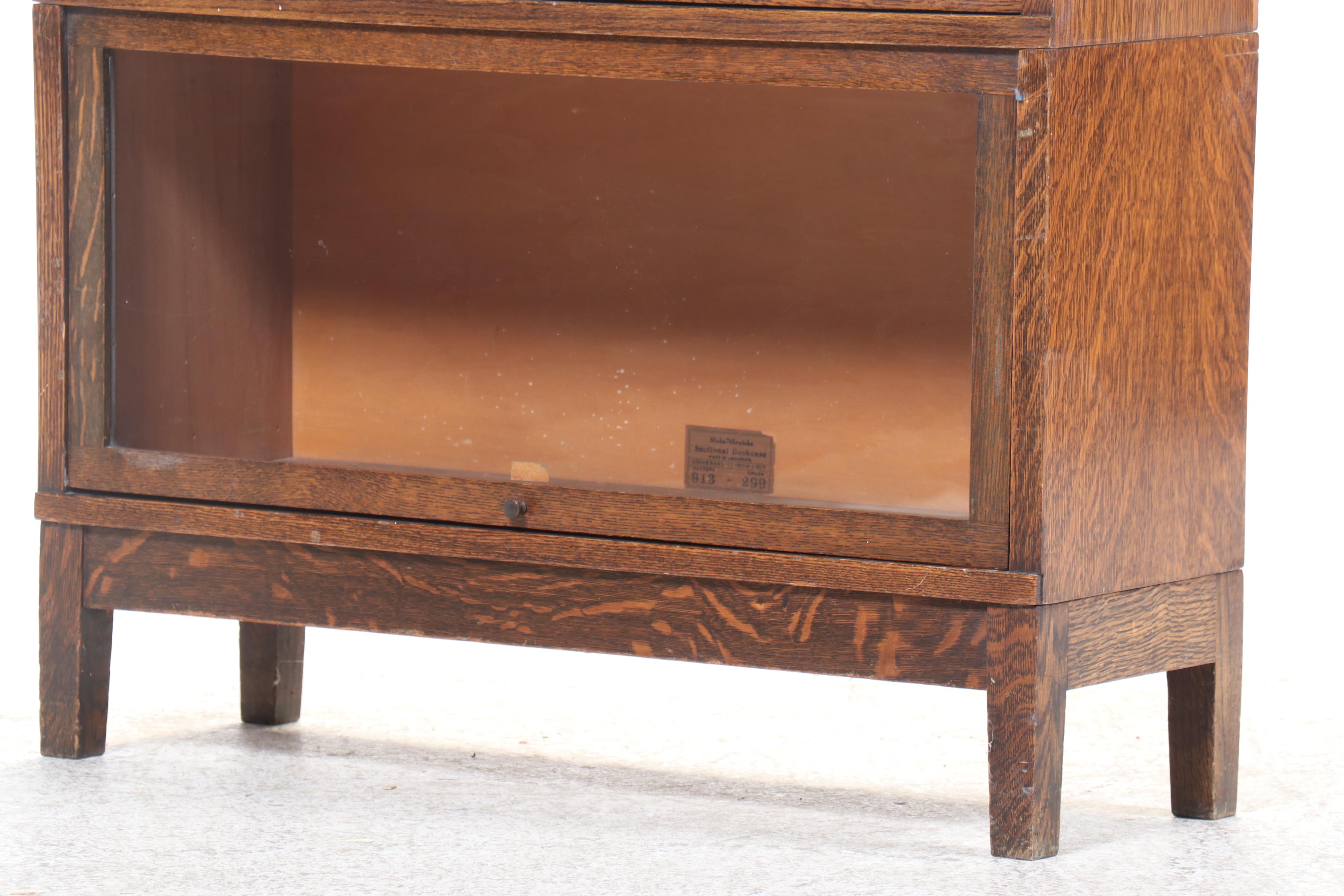 Globe-Wernicke Three-Tier Oak Barrister's Bookcase, 20th Century