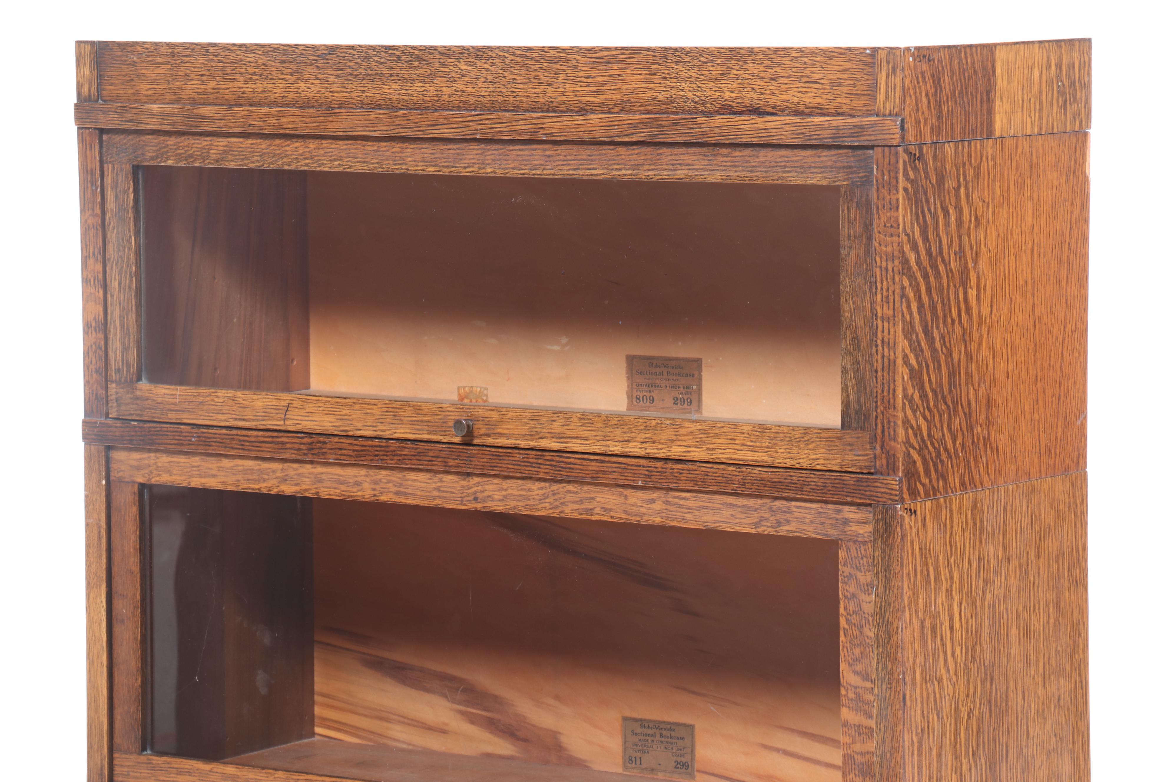 Globe-Wernicke Three-Tier Oak Barrister's Bookcase, 20th Century