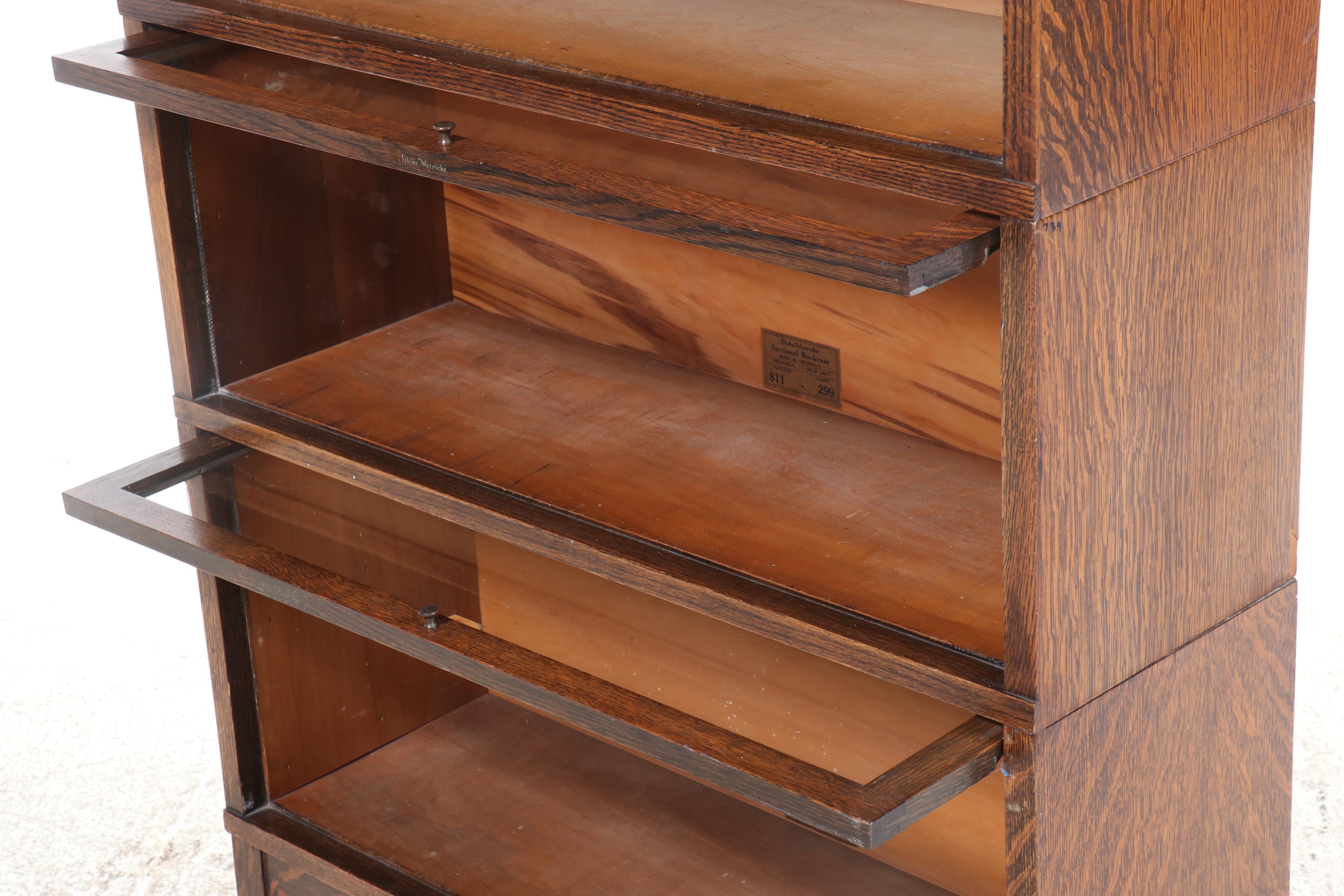 Globe-Wernicke Three-Tier Oak Barrister's Bookcase, 20th Century