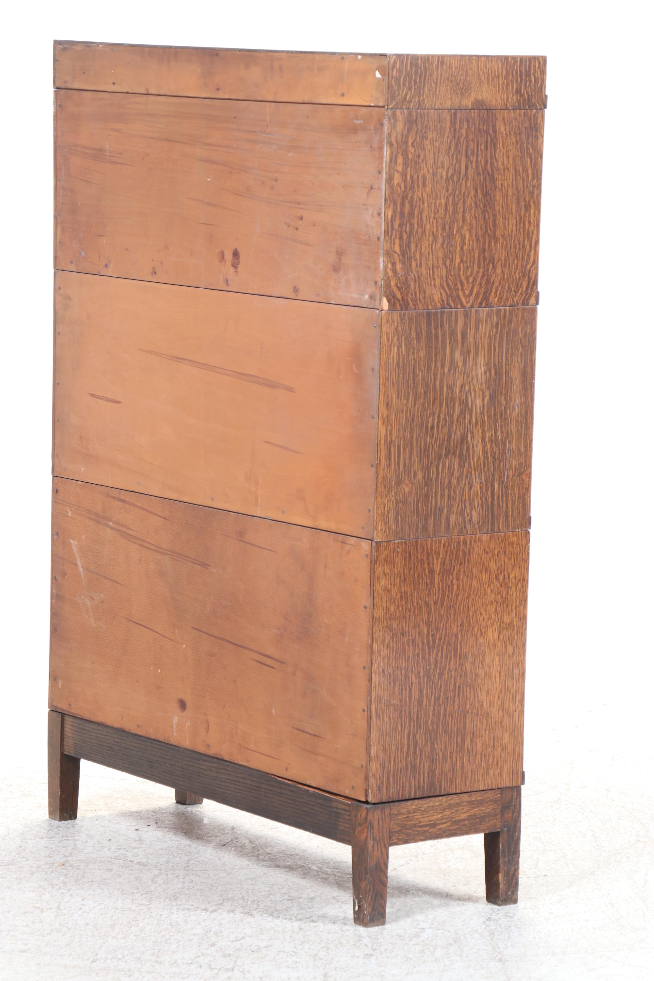 Globe-Wernicke Three-Tier Oak Barrister's Bookcase, 20th Century