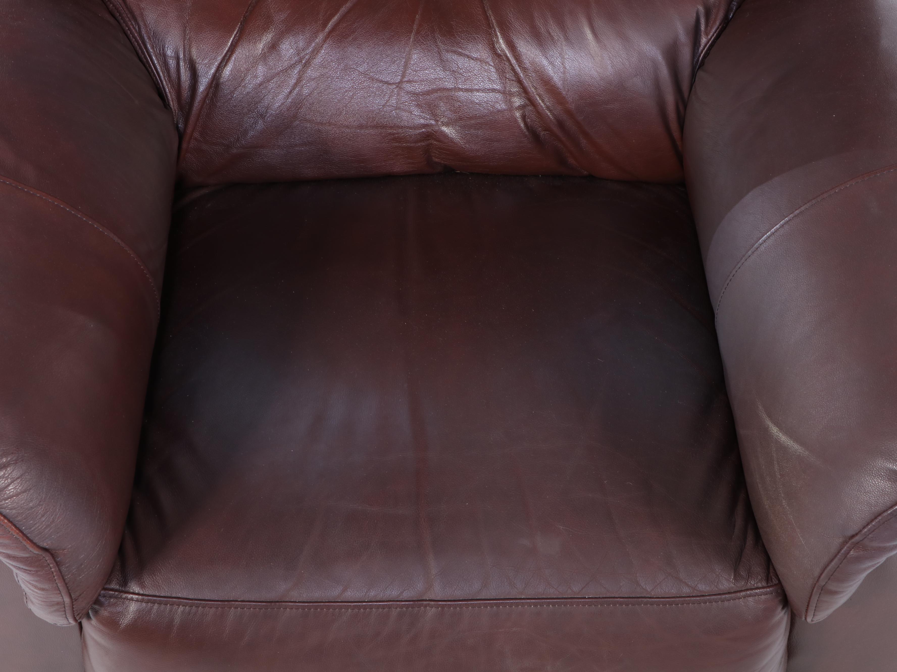 La-Z-Boy Leather Upholstered Swivel Recliner