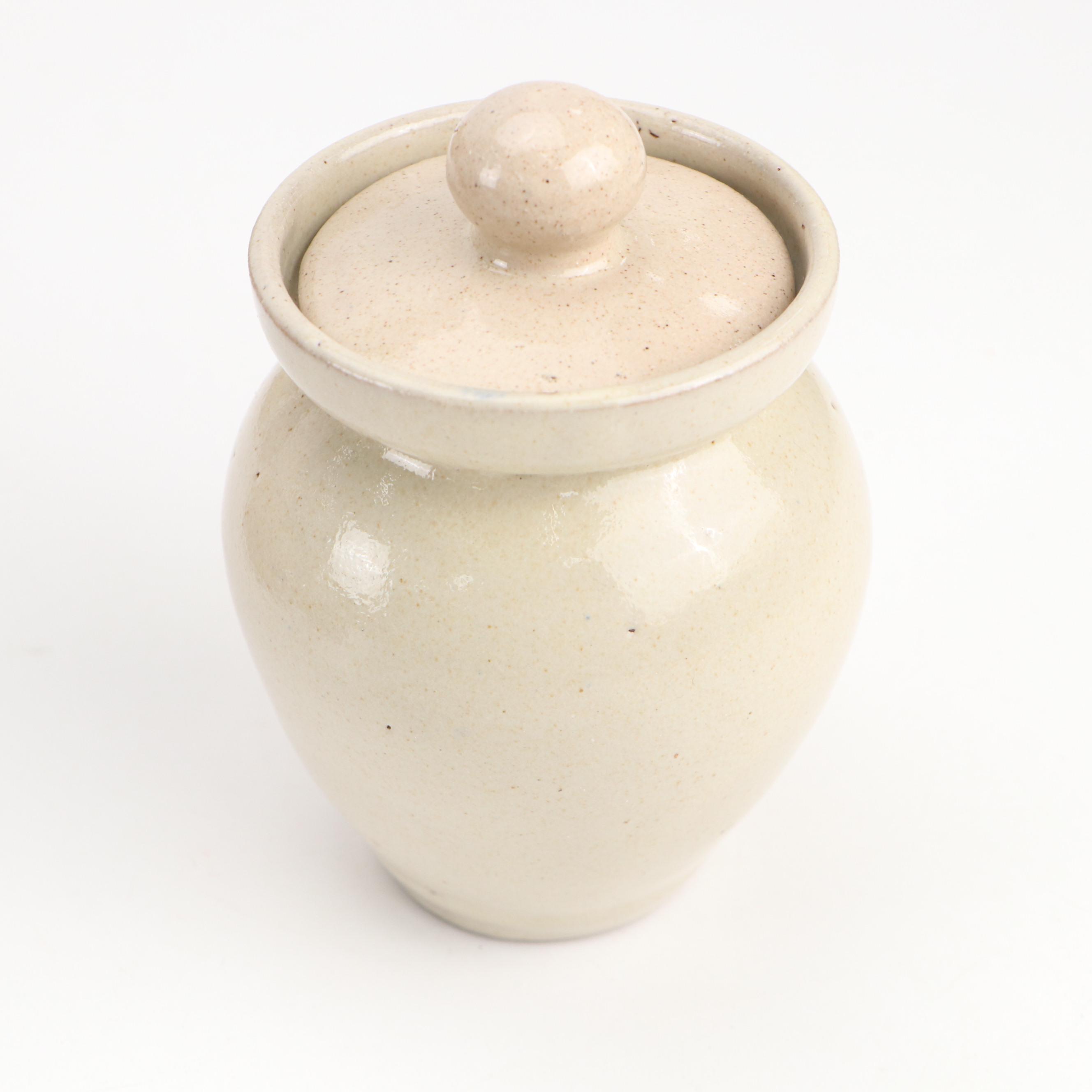 Bybee Pottery with Other Art Pottery Tableware and Accessories