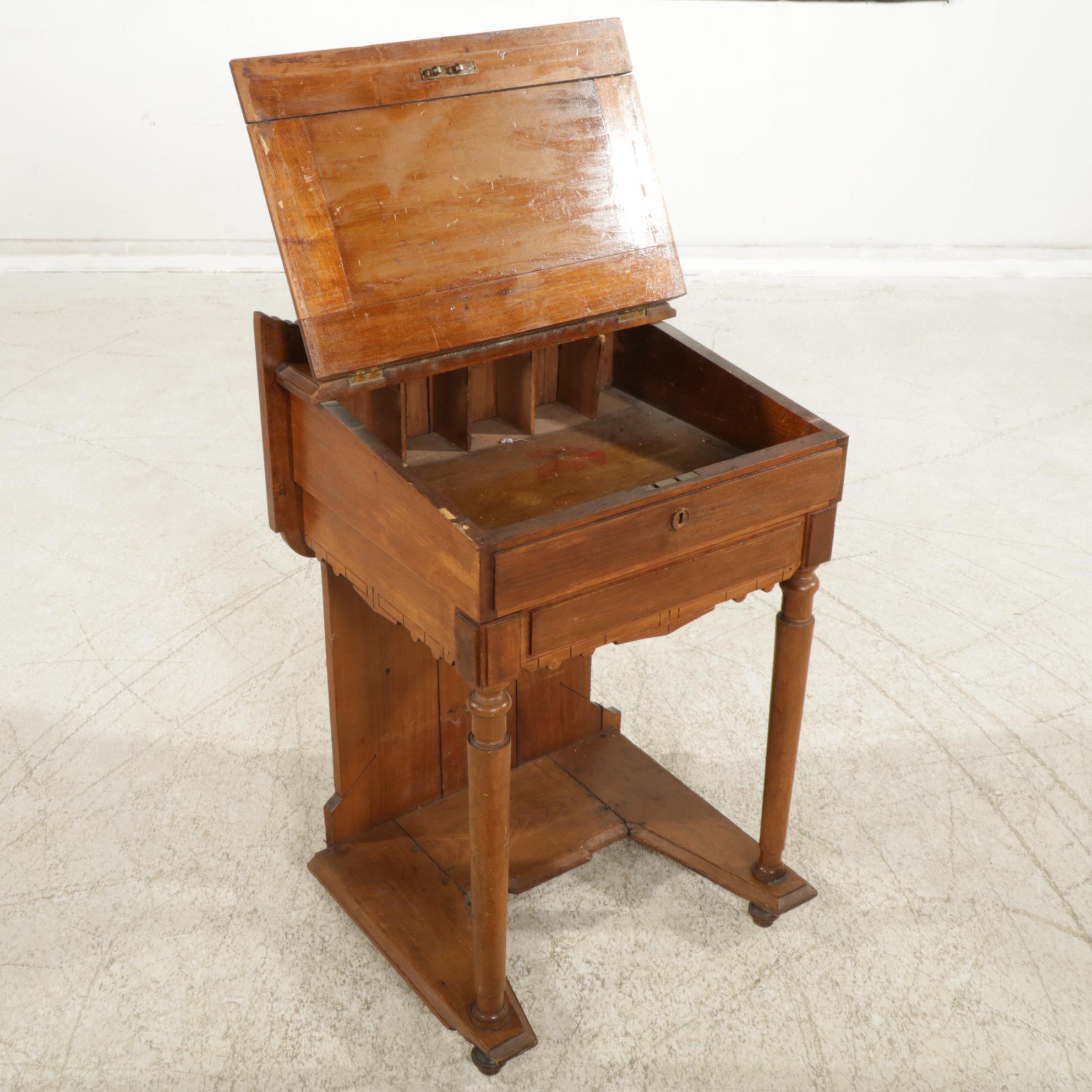 Walnut Davenport Slant Front Writing Desk, 19th Century