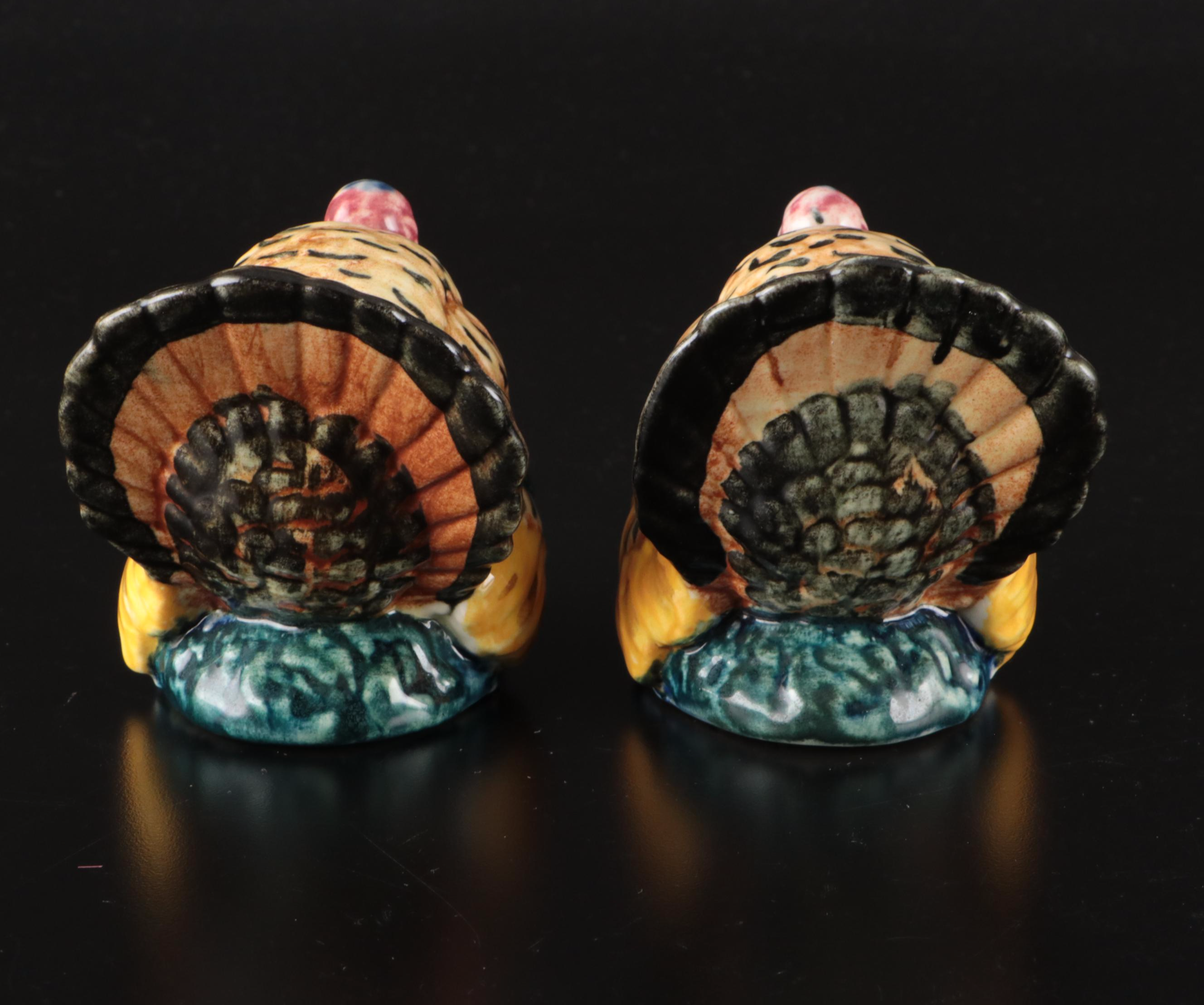 Trimont Ware Platter with Stangl Pottery Turkey Figurines, Mid to Late 20th C.