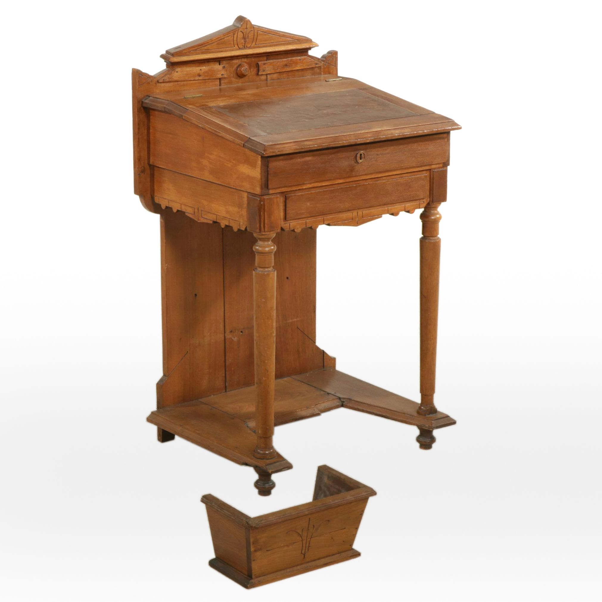 Walnut Davenport Slant Front Writing Desk, 19th Century