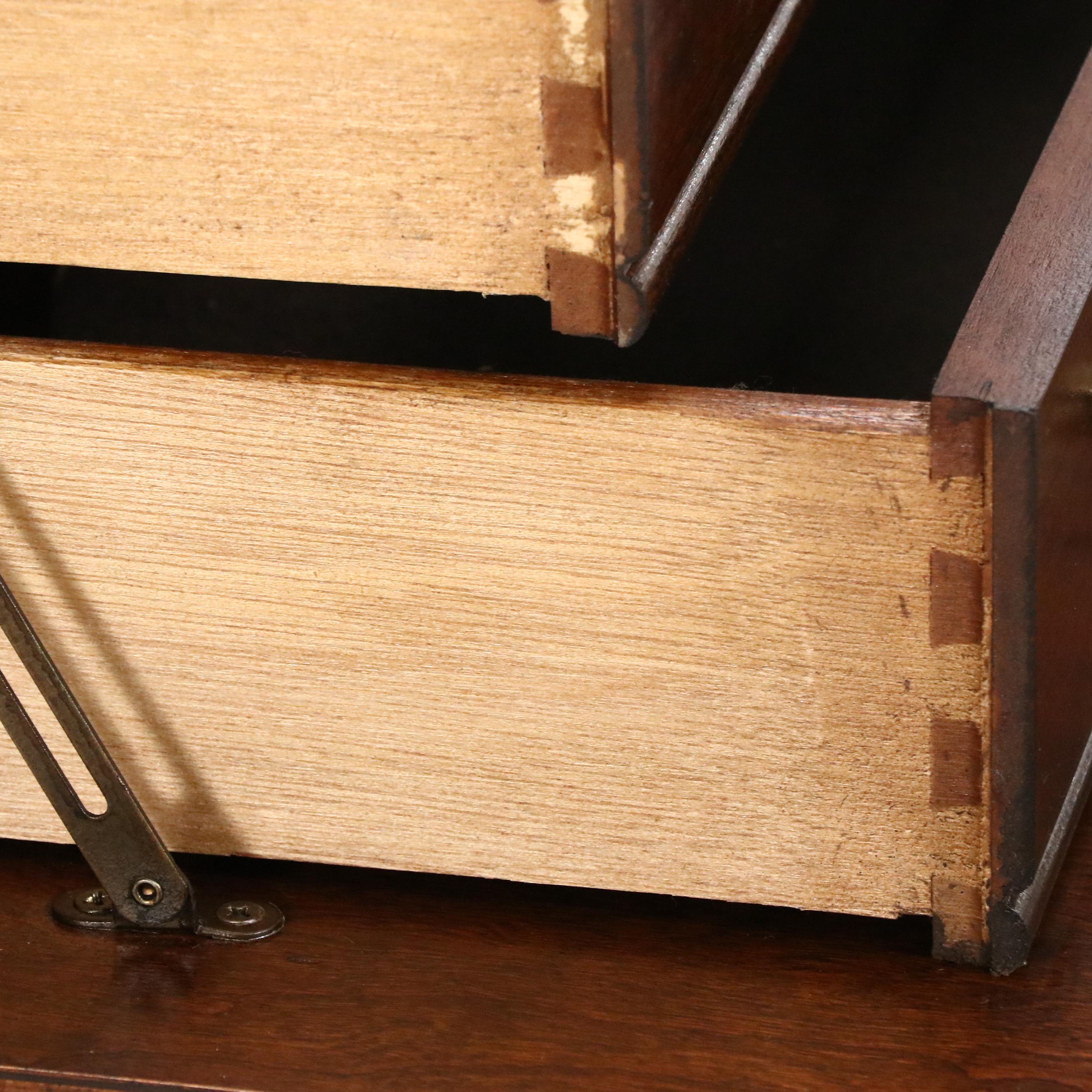 American Drew Inc. Federal Style Mahogany Flatware Chest on Stand, Late 20th C.