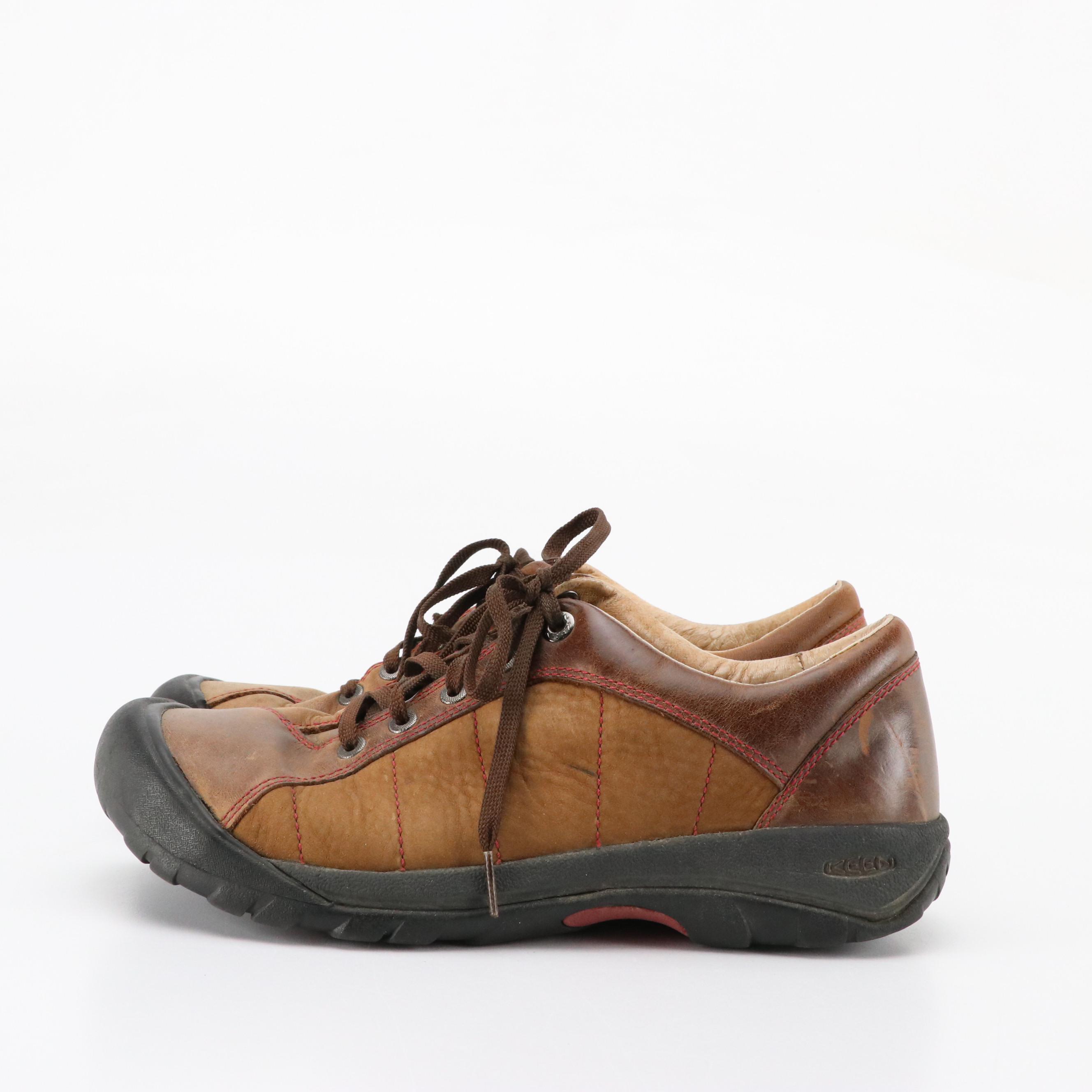 Naot and Børn Open-Back Clogs and Keen Walking Shoes with Boxes