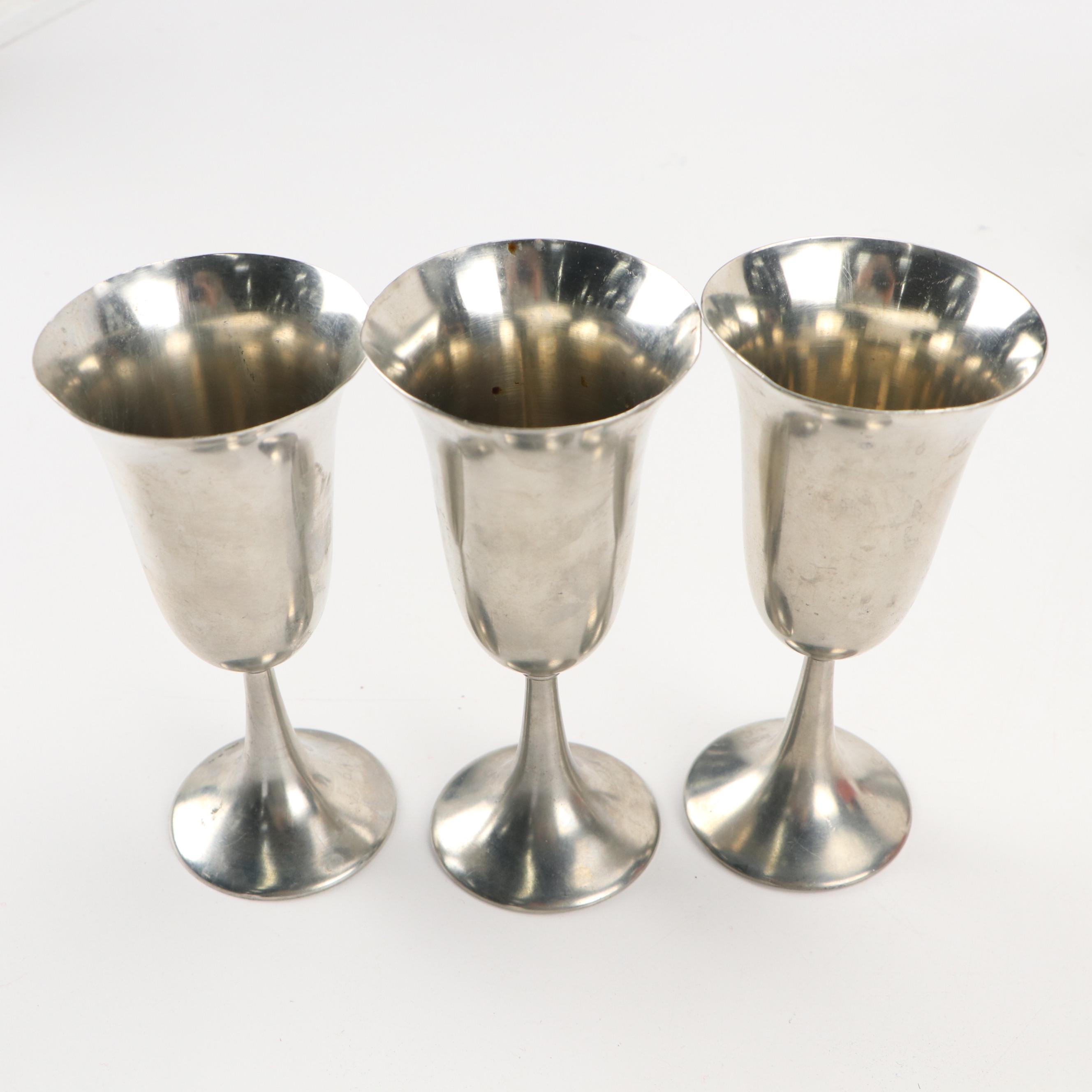 Rodney Kent Hammered Aluminum Serving Dish with Other Tableware and Accessories