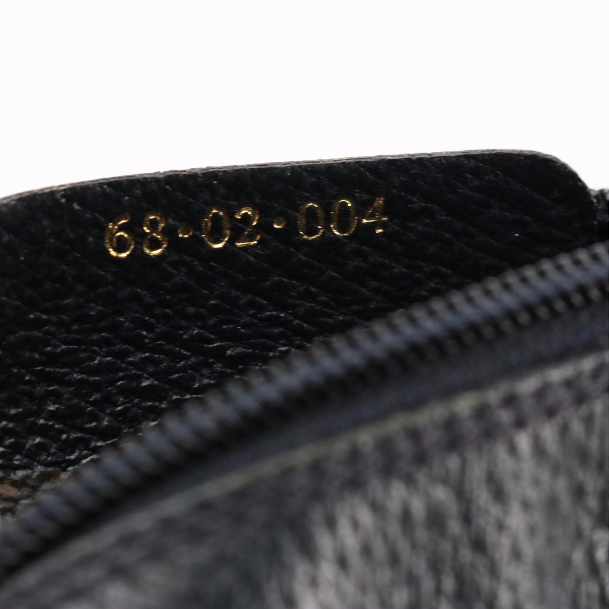 Gucci Accessory Collection GG Supreme Crossbody with Navy Cinghiale Leather Trim