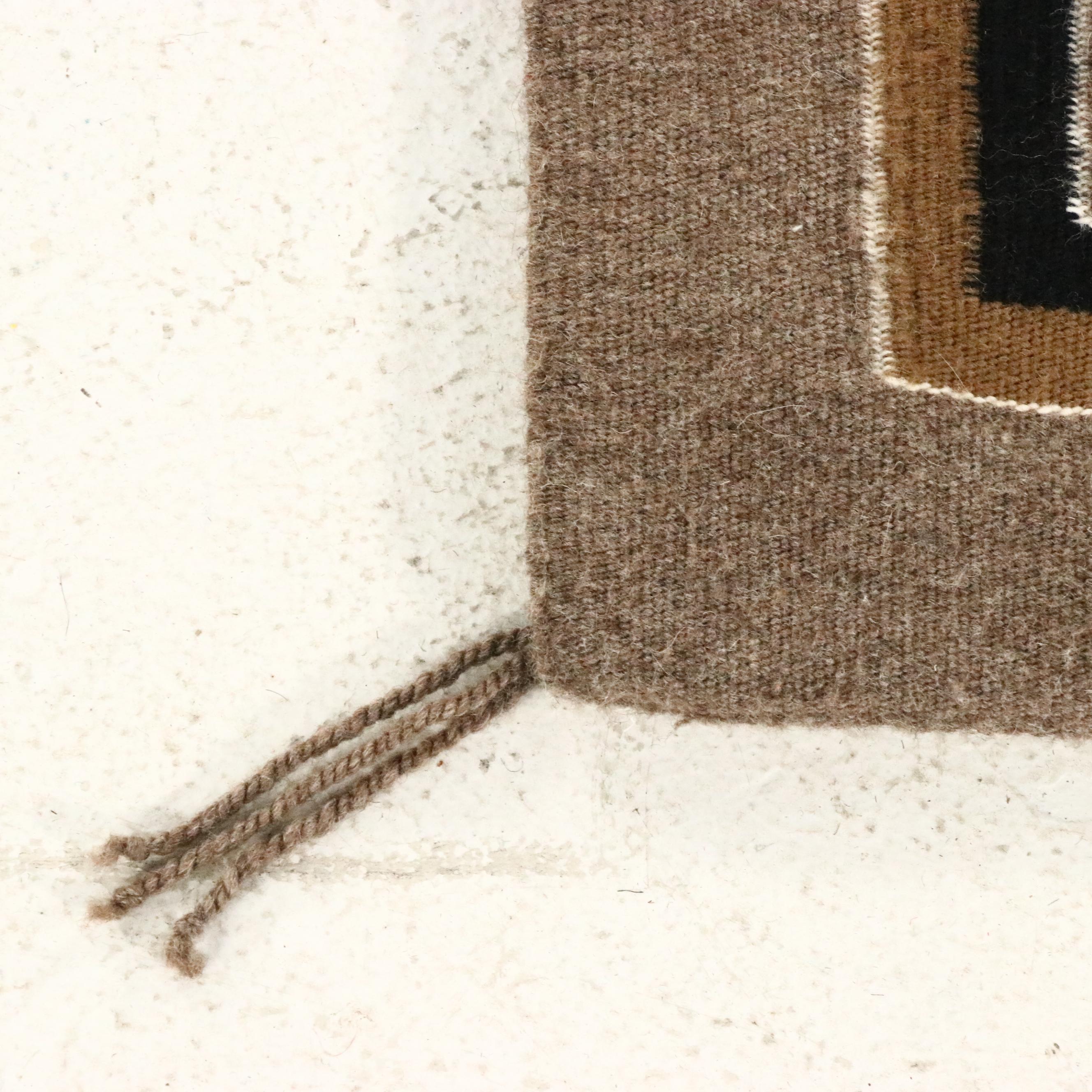 Handwoven Virginia Stash Navajo "Tree of Life" Birds with Corn Stalk Accent Rug