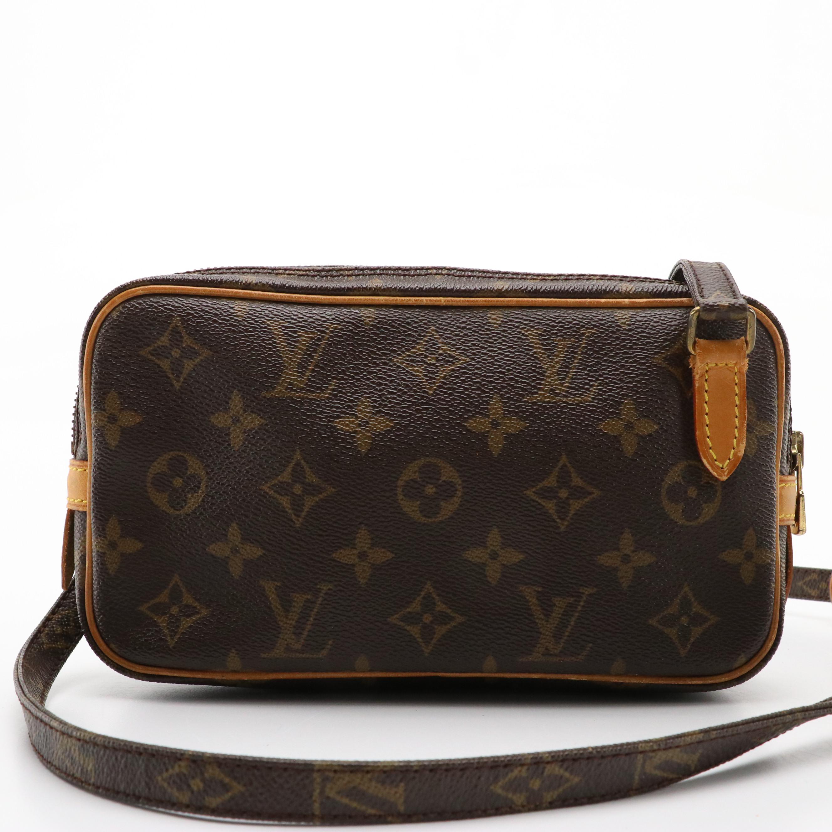 Louis Vuitton Pochette Marly Bandoulière in Monogram Canvas