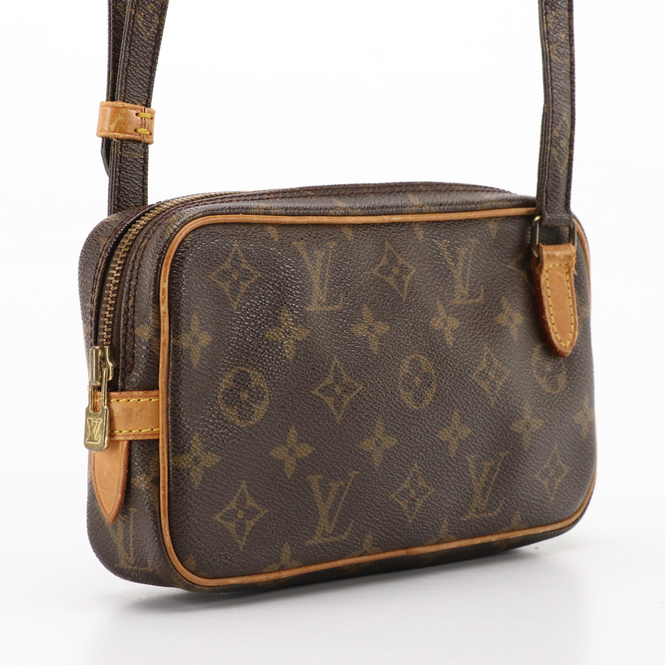 Louis Vuitton Pochette Marly Bandoulière in Monogram Canvas