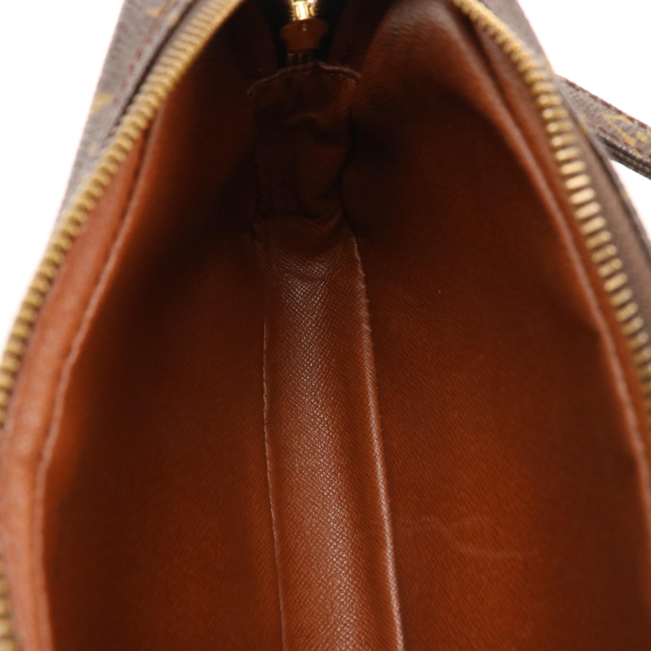 Louis Vuitton Pochette Marly Bandoulière in Monogram Canvas