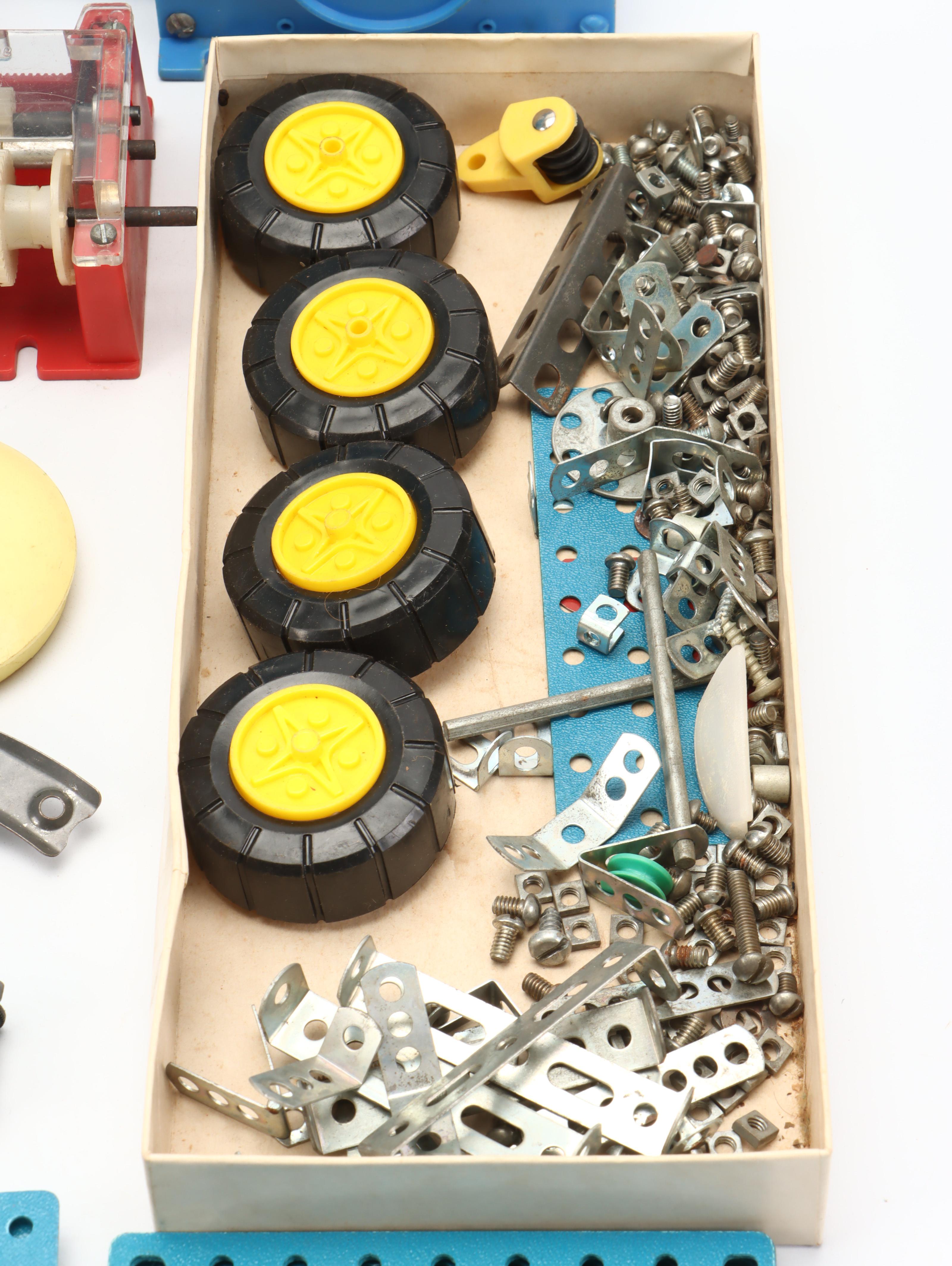 Gabriel Industries Inc. Erector Set with Case, Late 20th Century