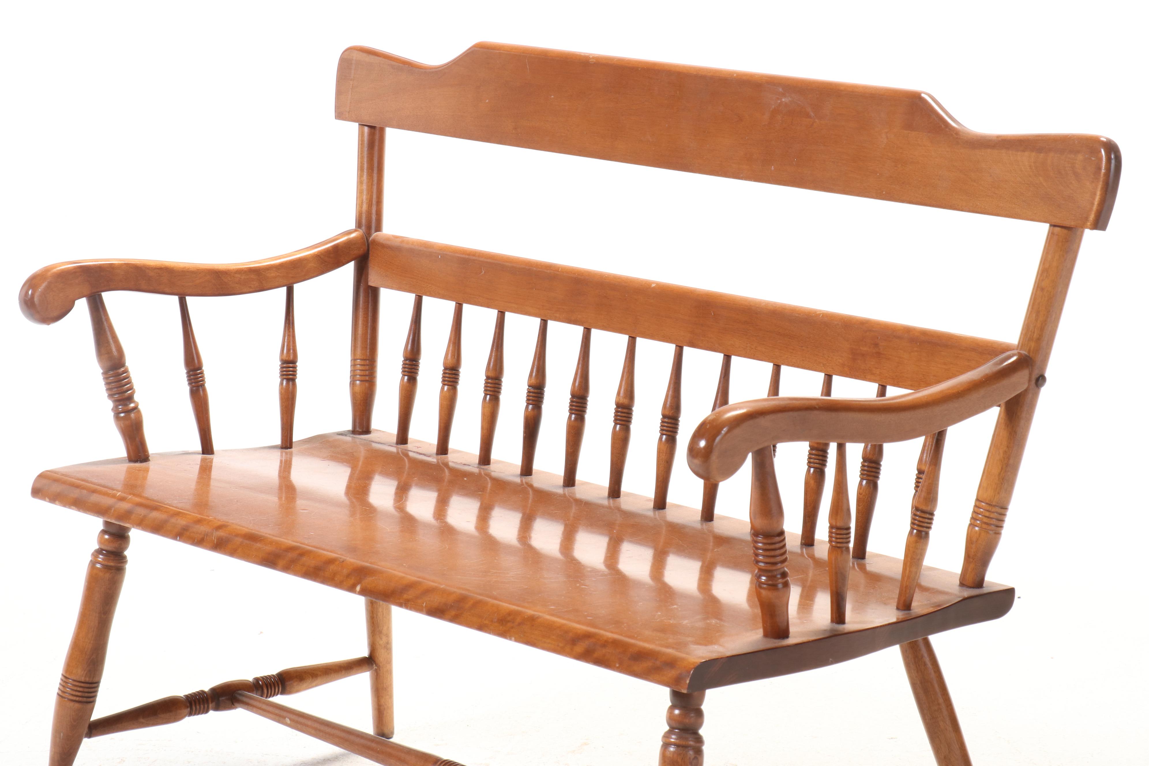 Ethan Allen American Colonial Style Maple Bench, Late 20th Century