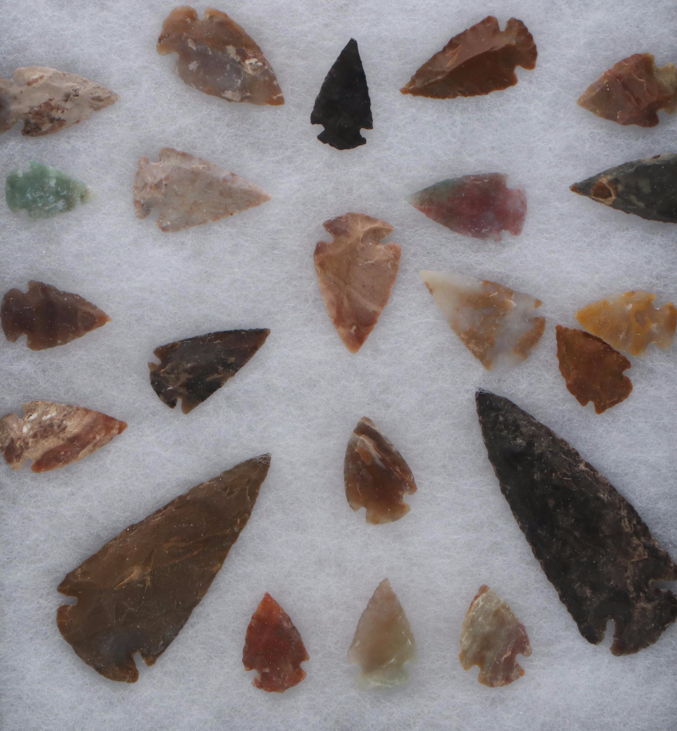 Hopewell Flint, Chert, and Crystalline Arrowheads, Middle Woodland Period