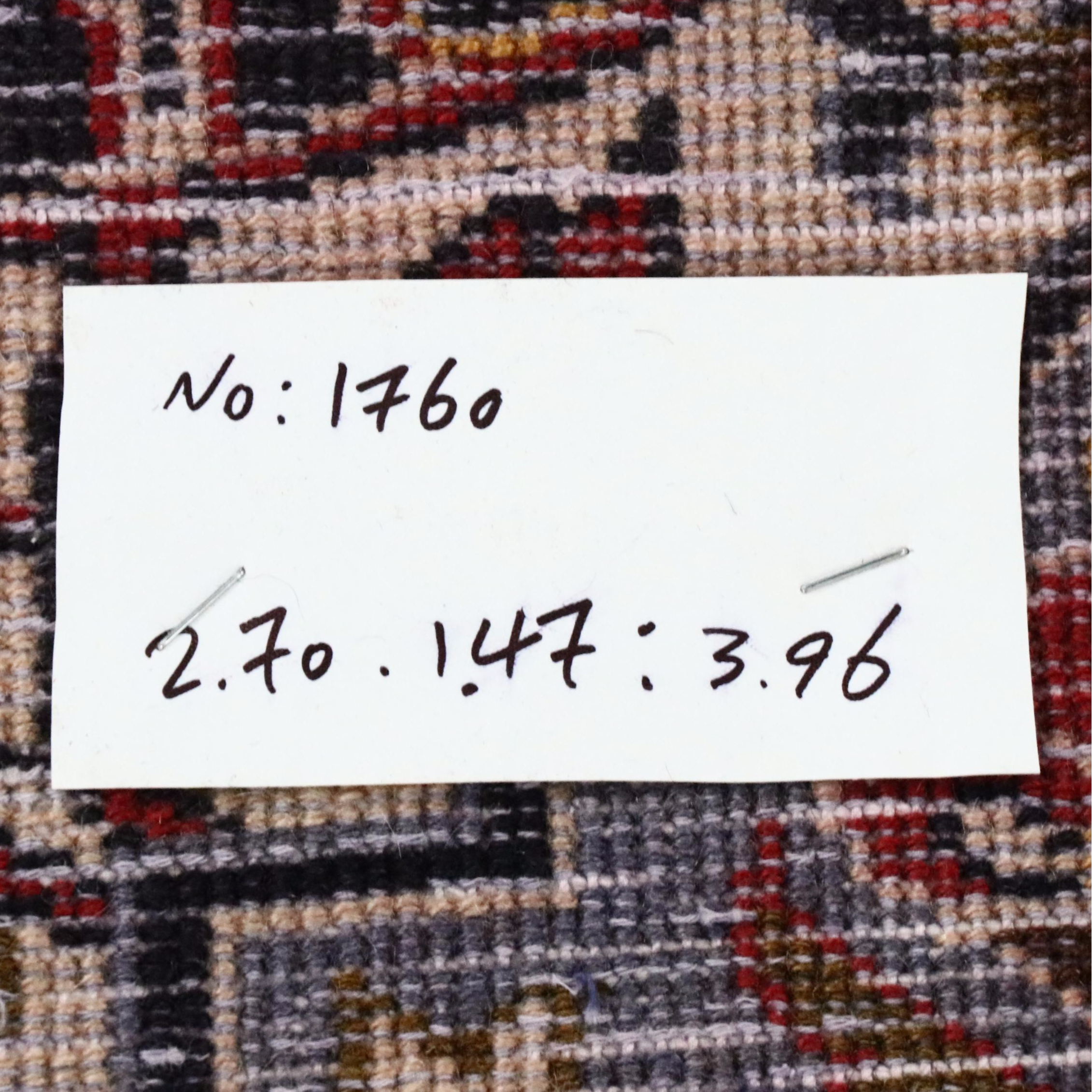 4'11 x 8'11 Hand-Knotted Persian Kashan Remnant Area Rug